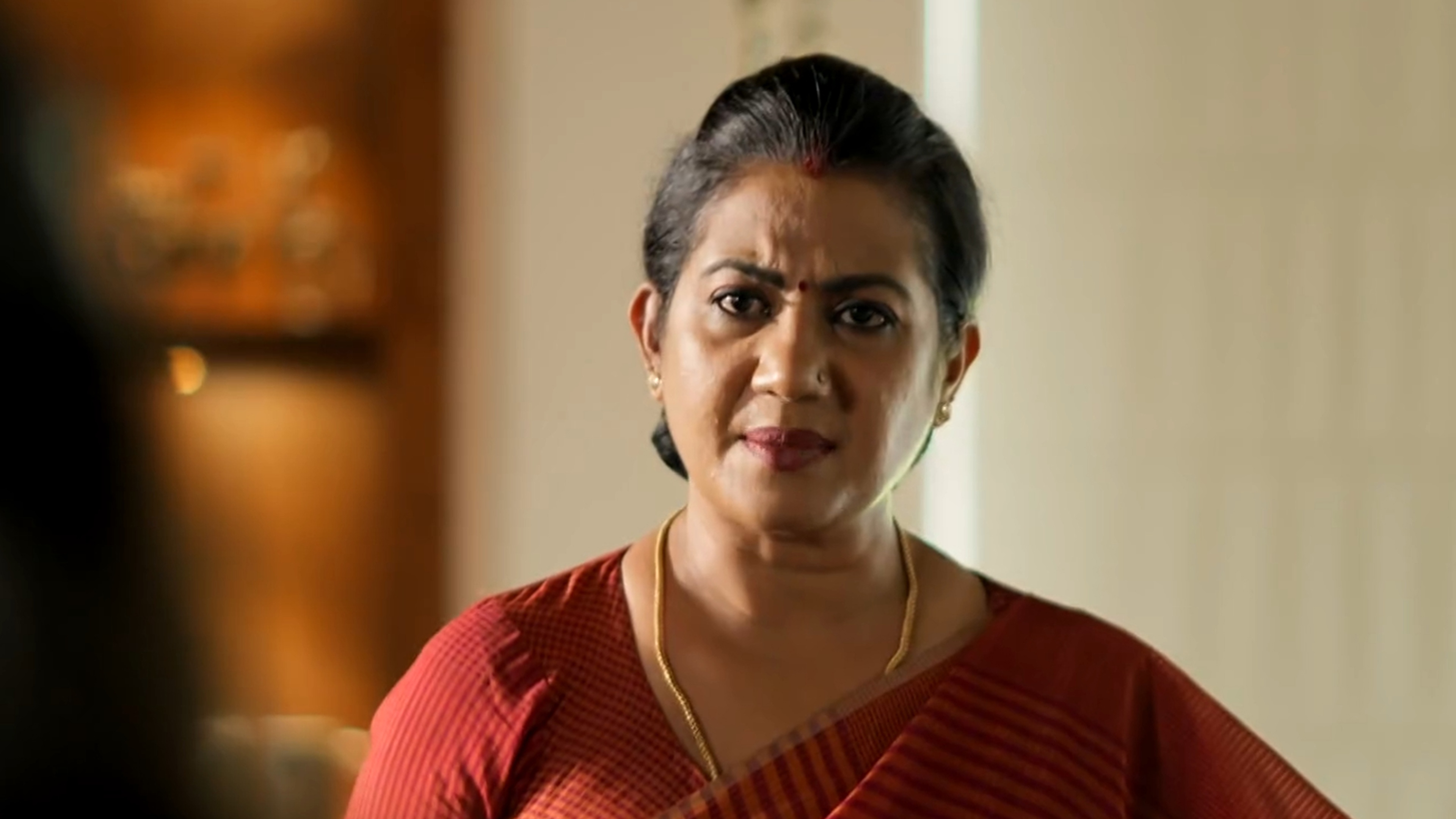 Kattathe Kilikoodu Online