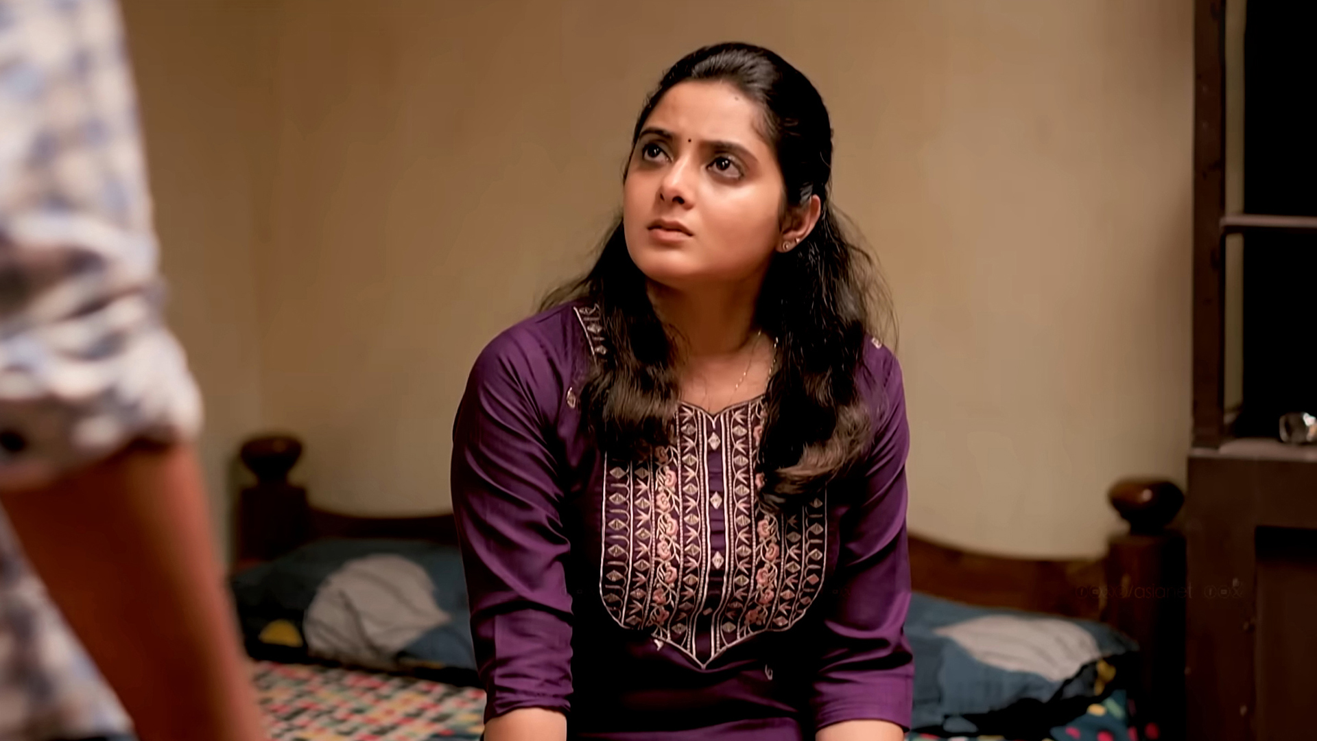 Kattathe Kilikoodu Online