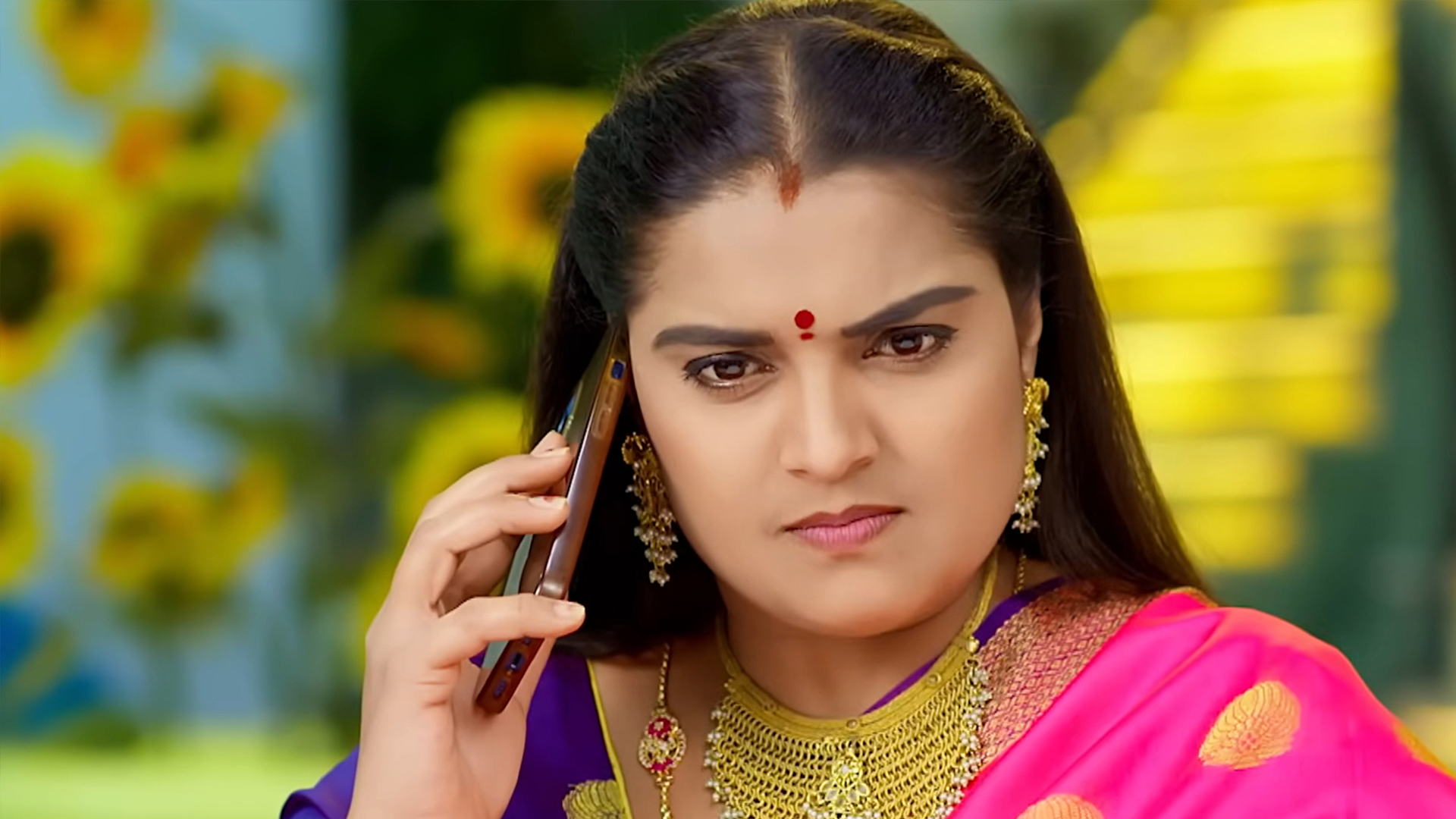 Andaala Rakshasi Online