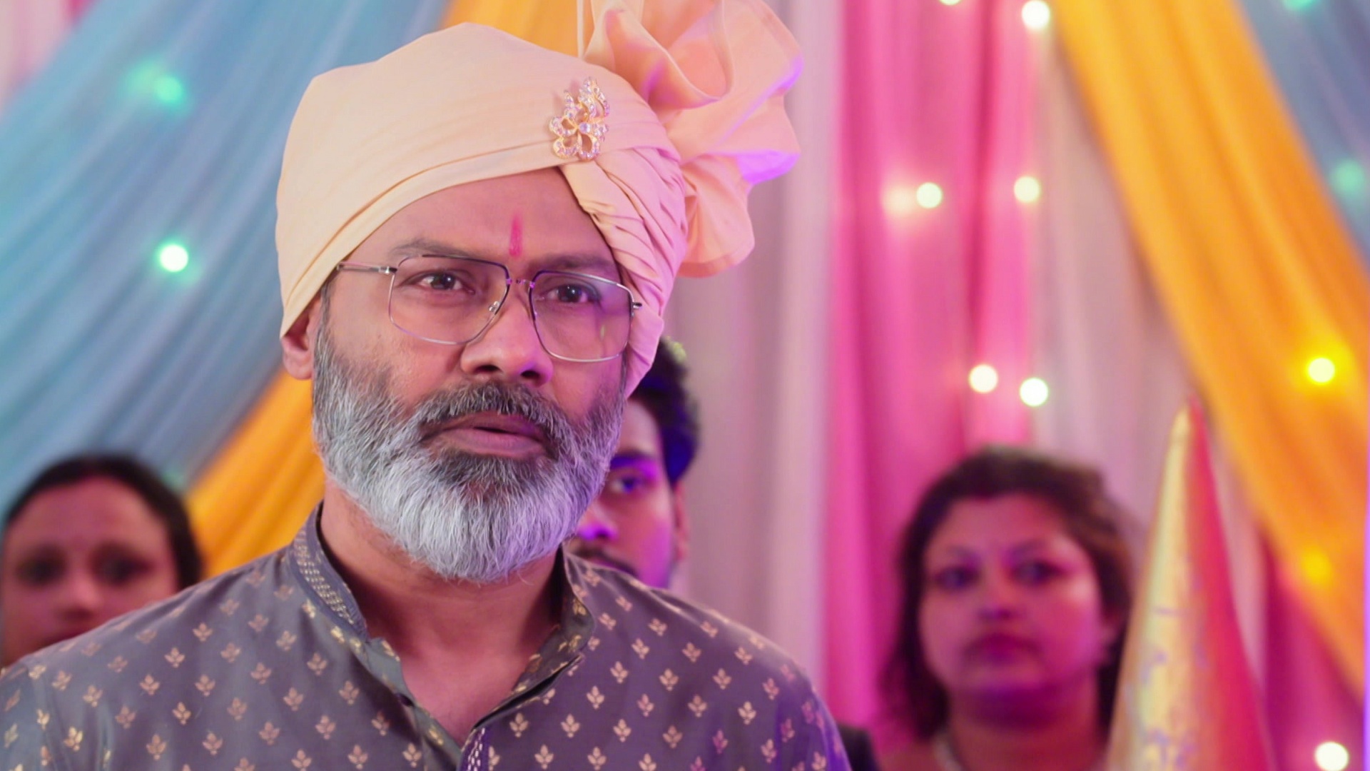 Aarti Anjali Awasthi Online