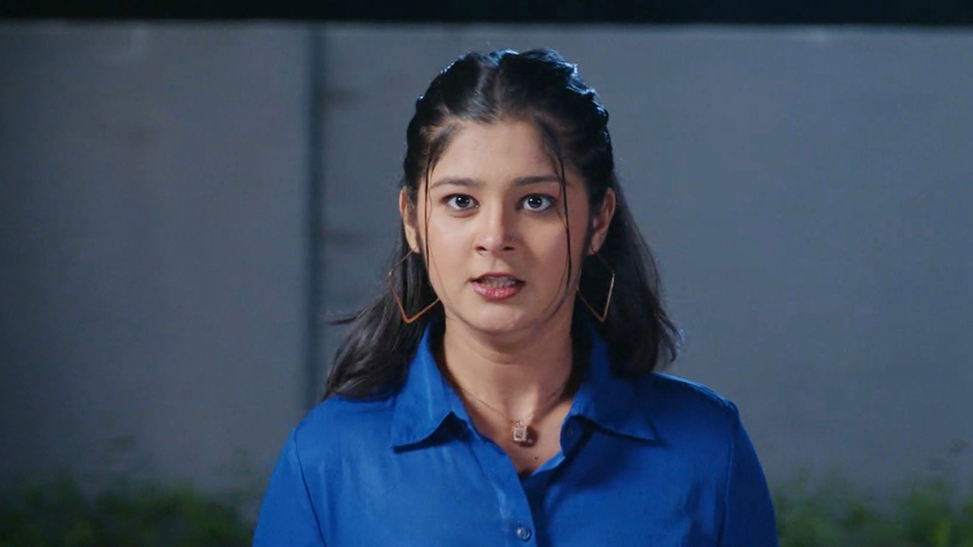 Rangai Jaane Rangma Online