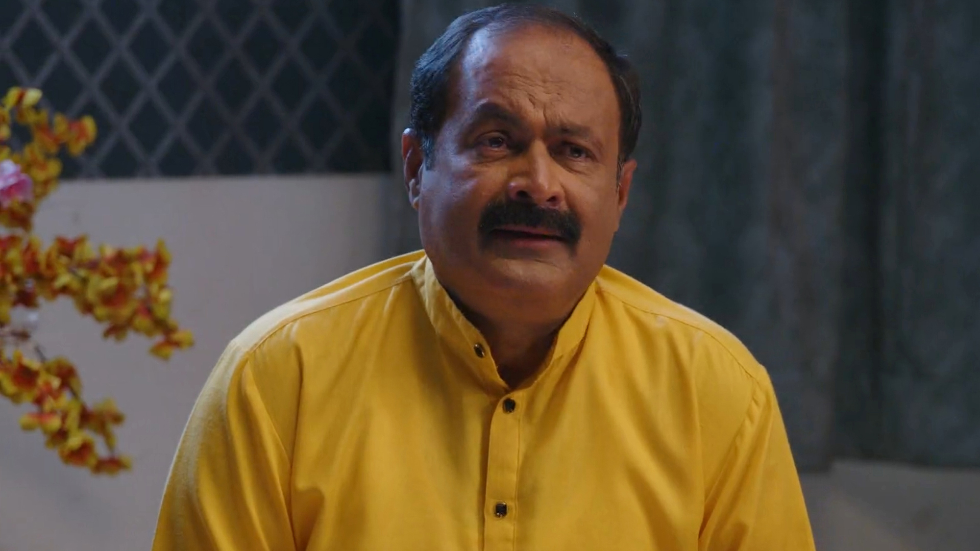 Rangai Jaane Rangma Online