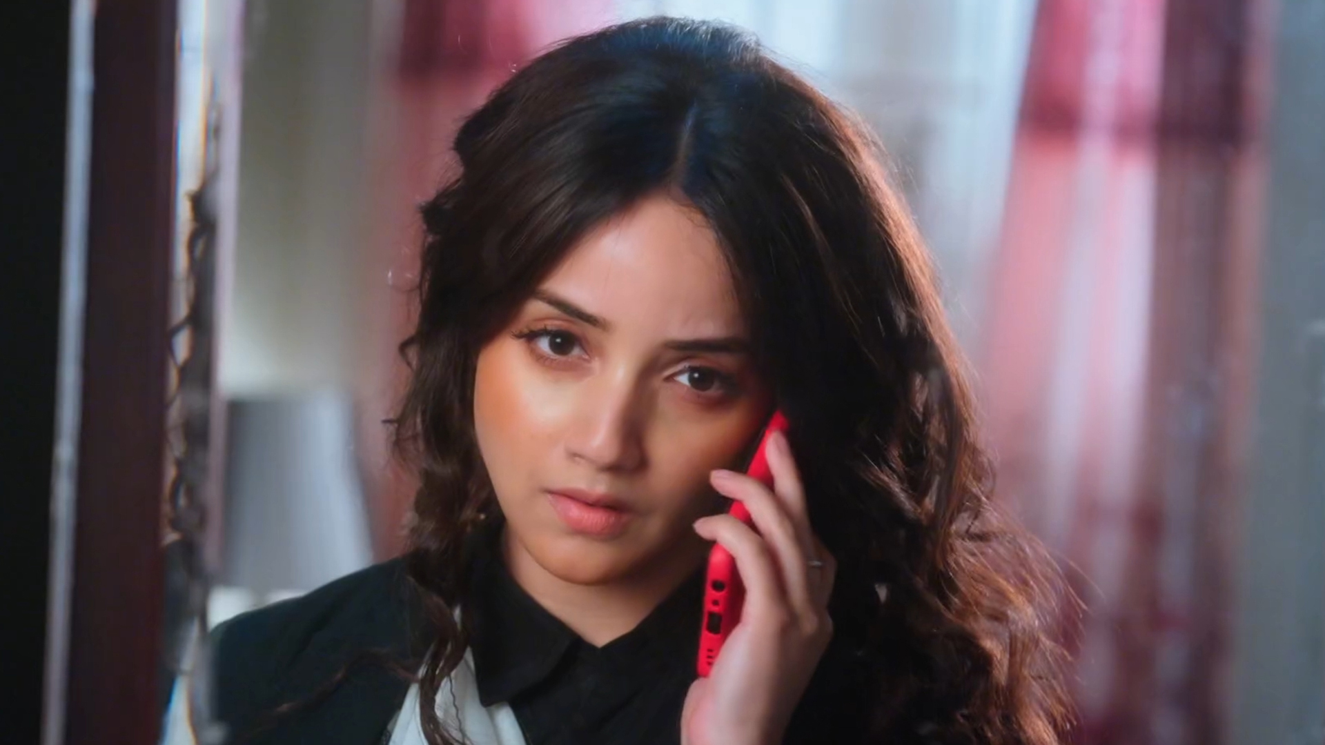 Aarti Anjali Awasthi Online