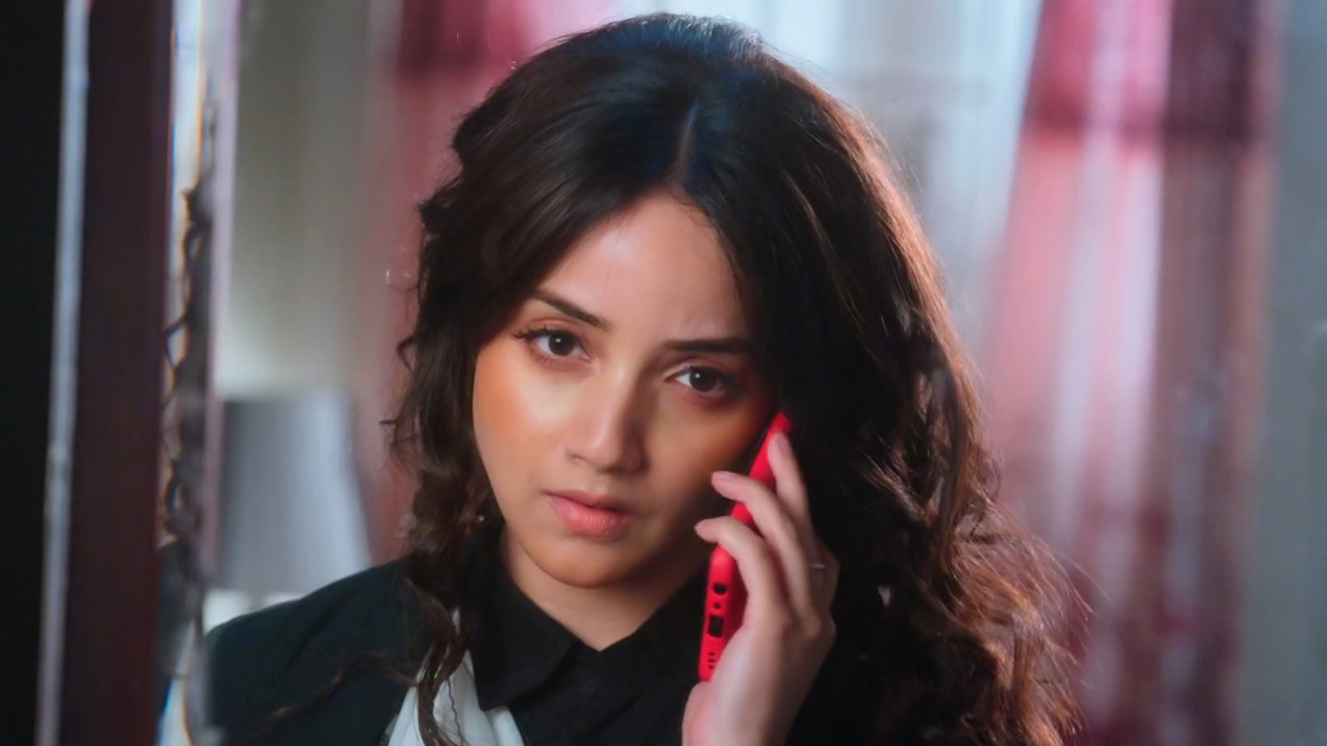 Aarti Anjali Awasthi Online