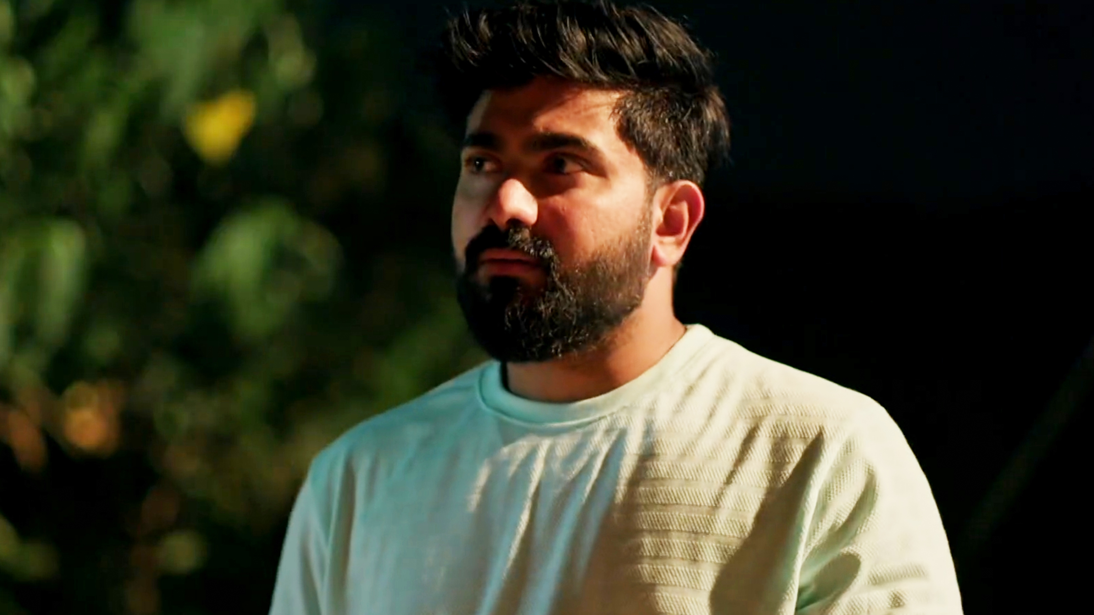 Kattathe Kilikoodu Online