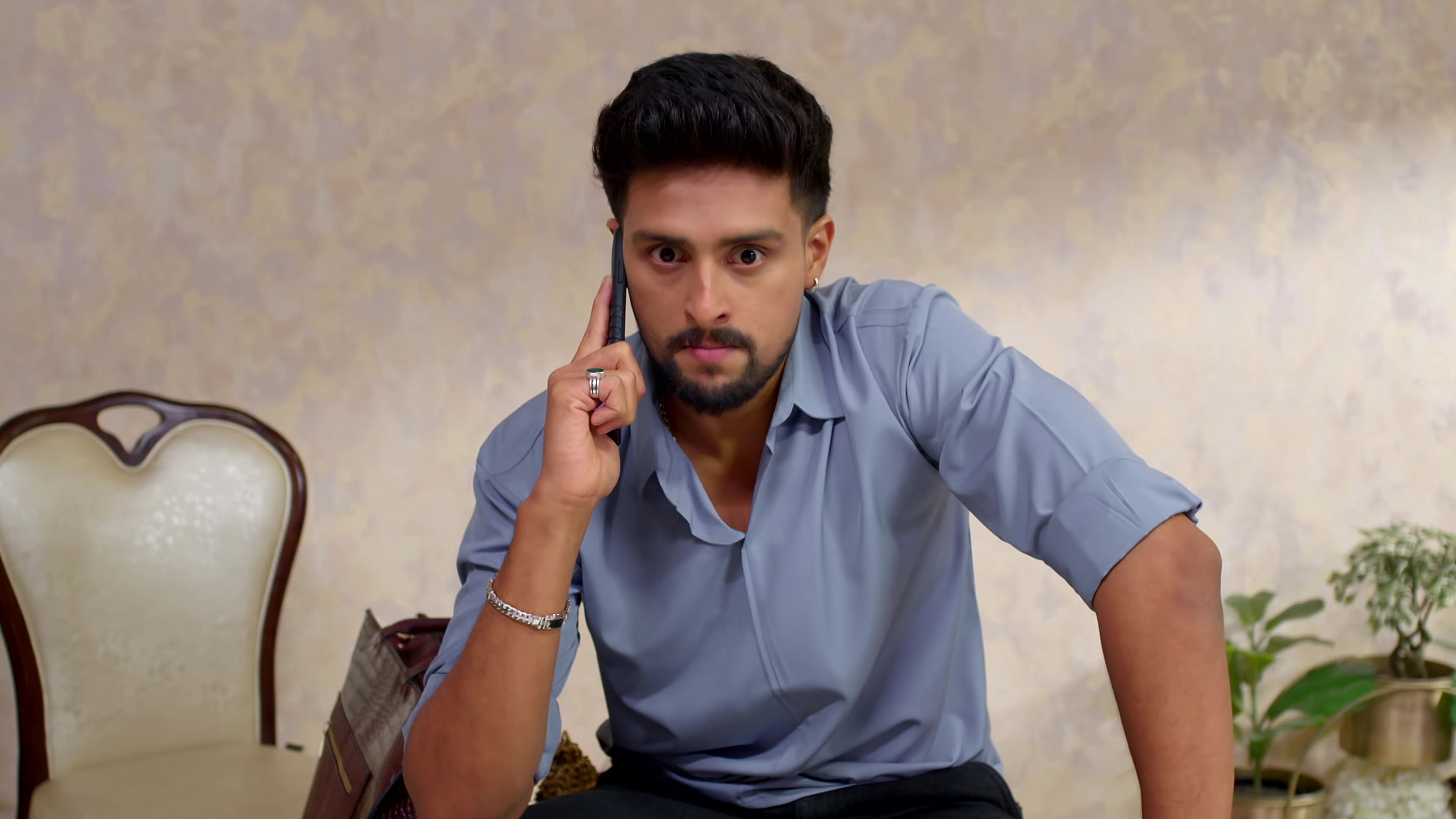 Snehada Kadalalli Online