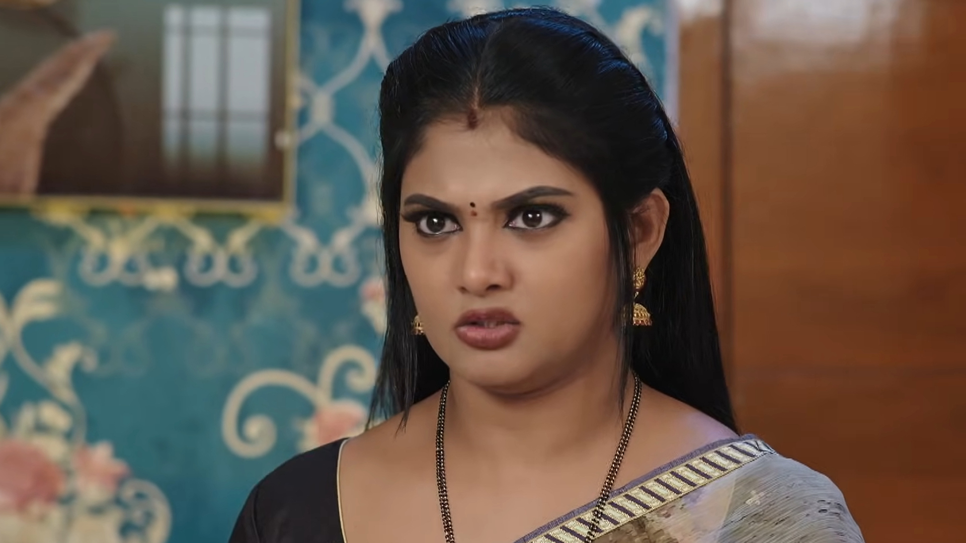 Manasantha Nuvve Online