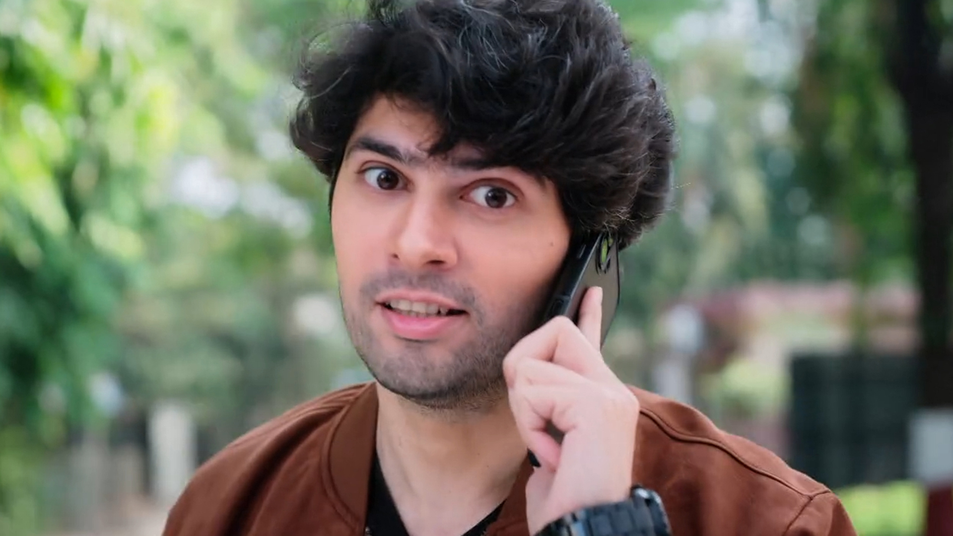 Mr & Mrs Parshuram Online