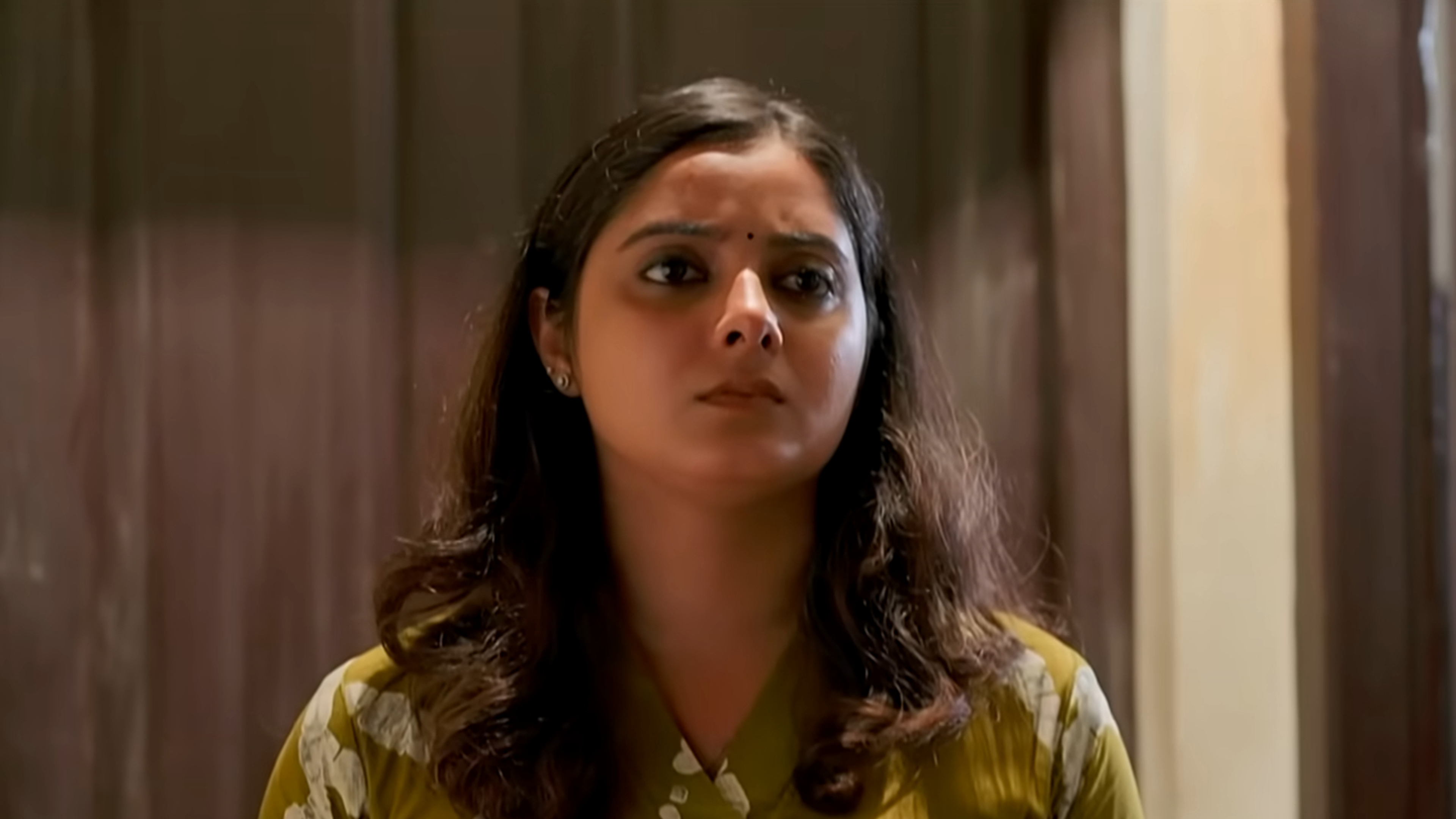 Kattathe Kilikoodu Online