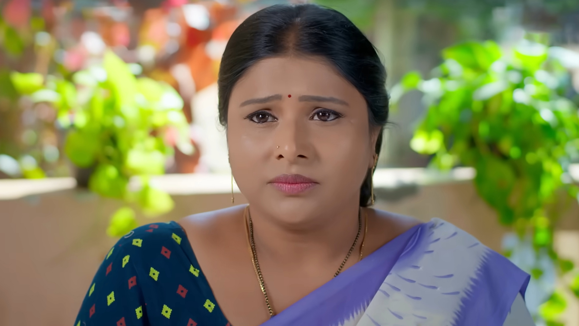 Andaala Rakshasi Online