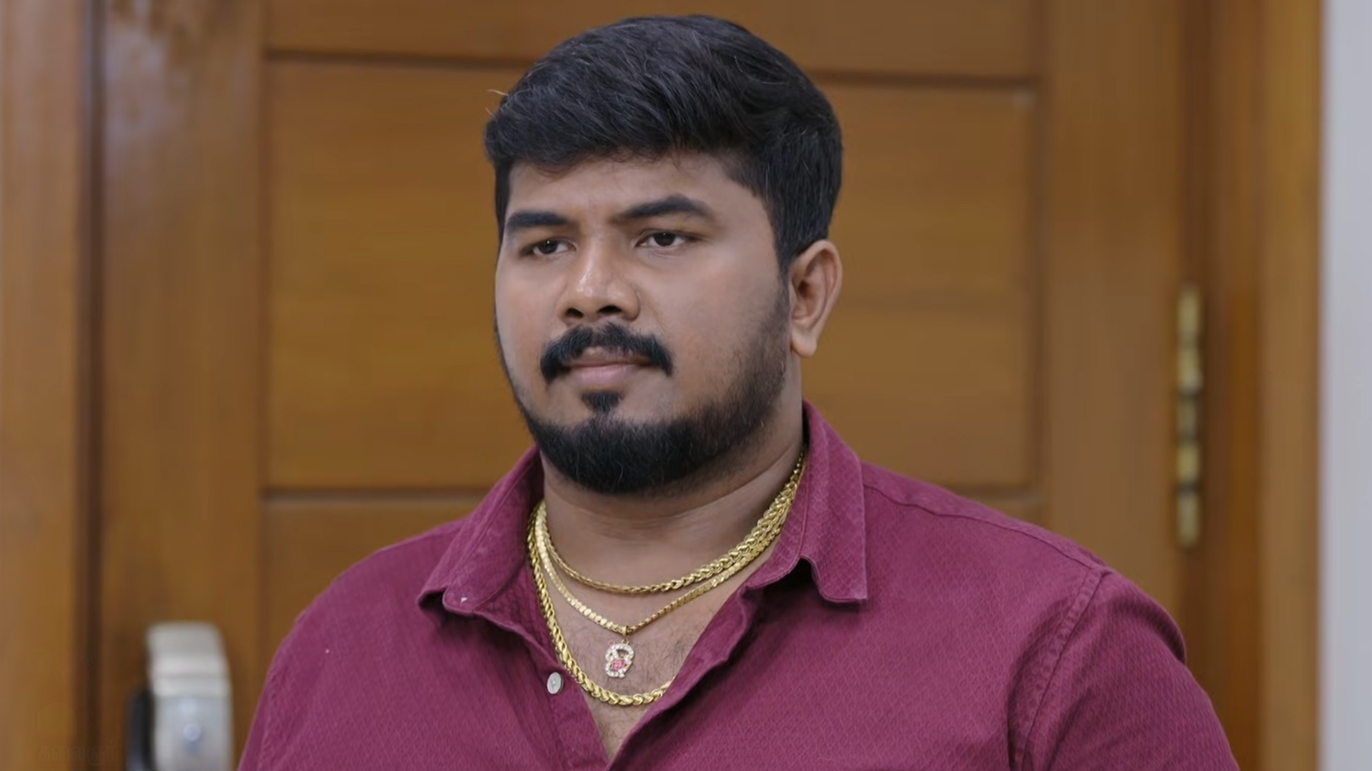 Kaathuvaakula Rendu Kaadhal