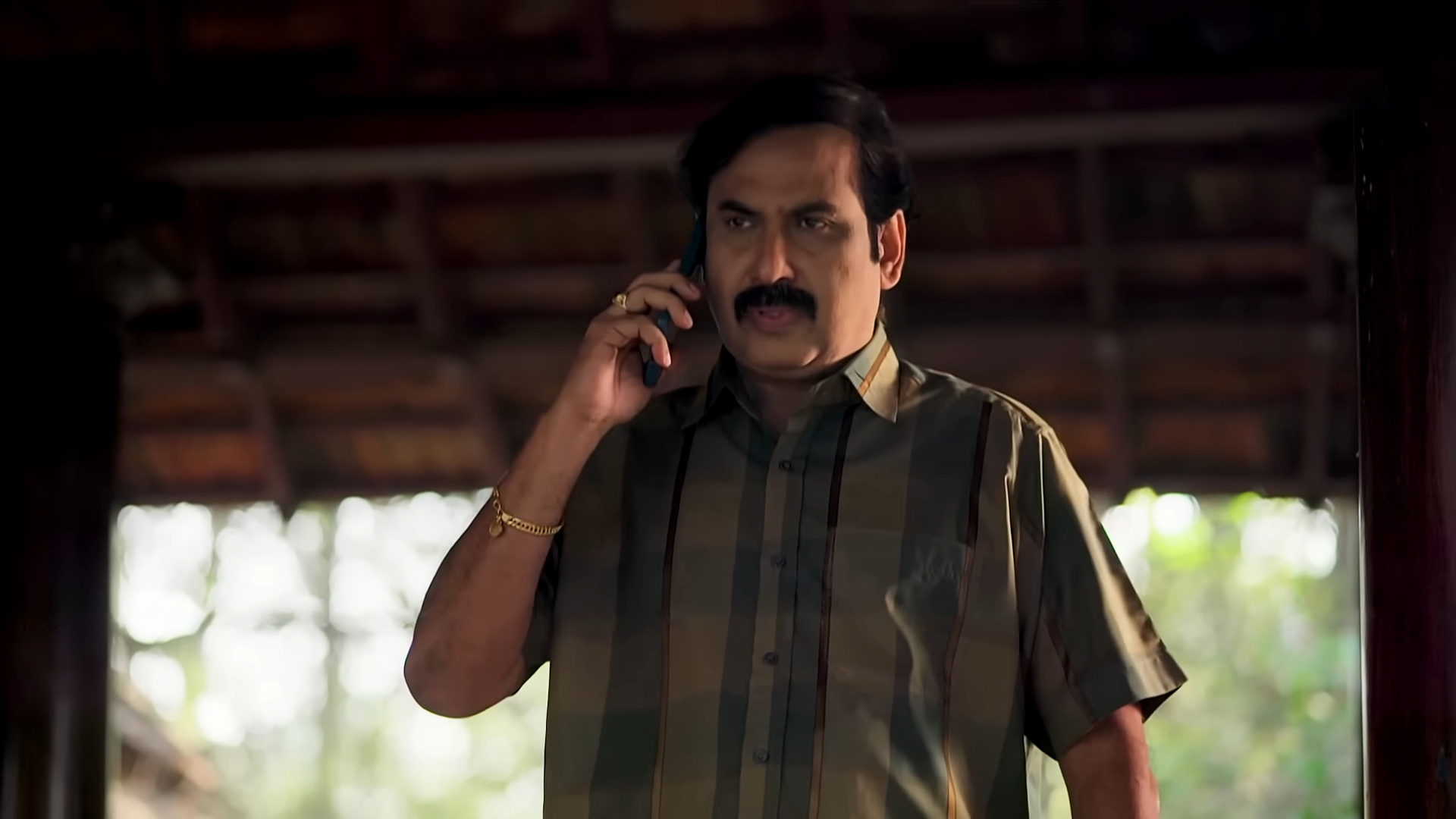 Kattathe Kilikoodu Online