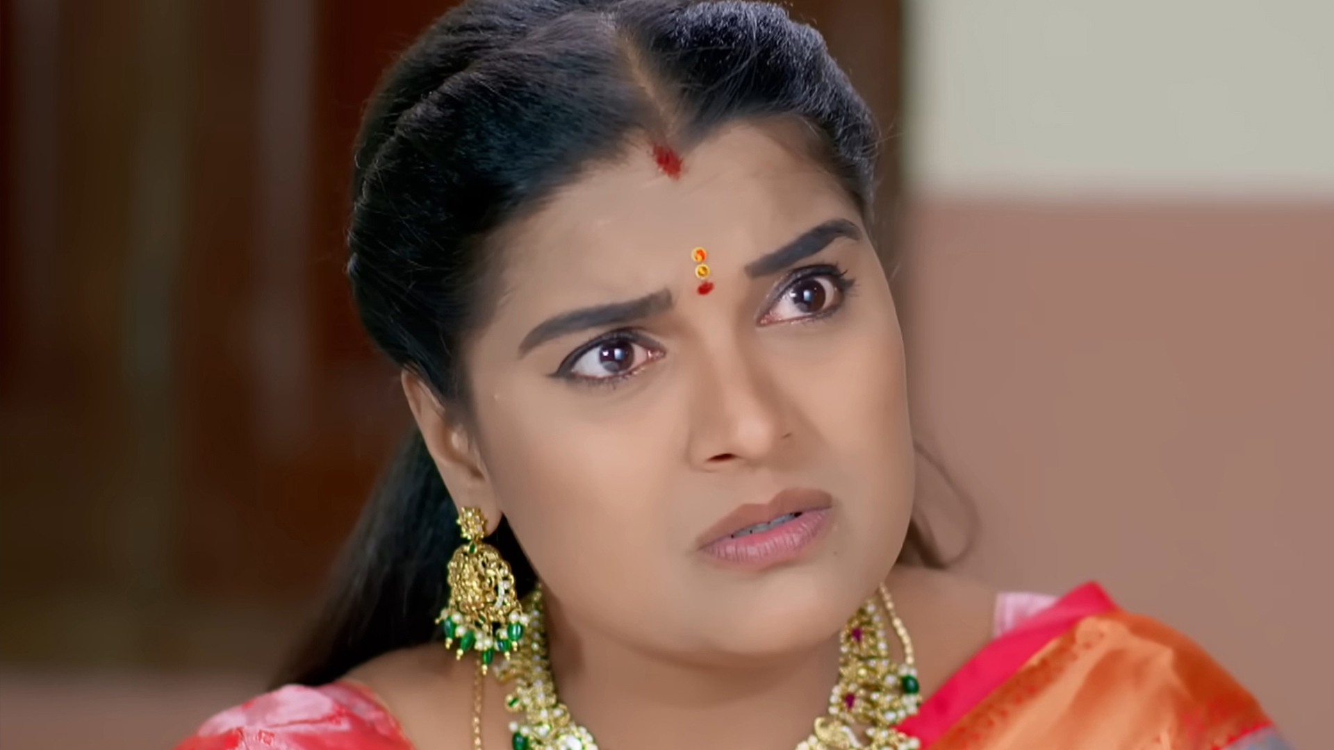 Andaala Rakshasi Online