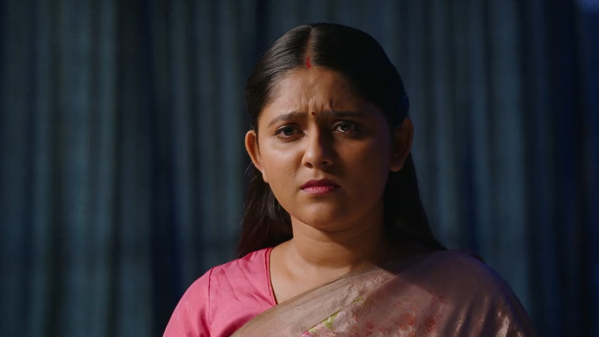 Rangai Jaane Rangma Online