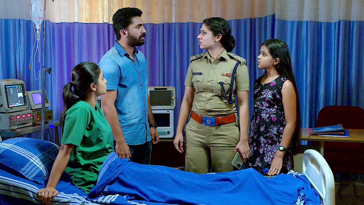 Thoovalsparsham Online