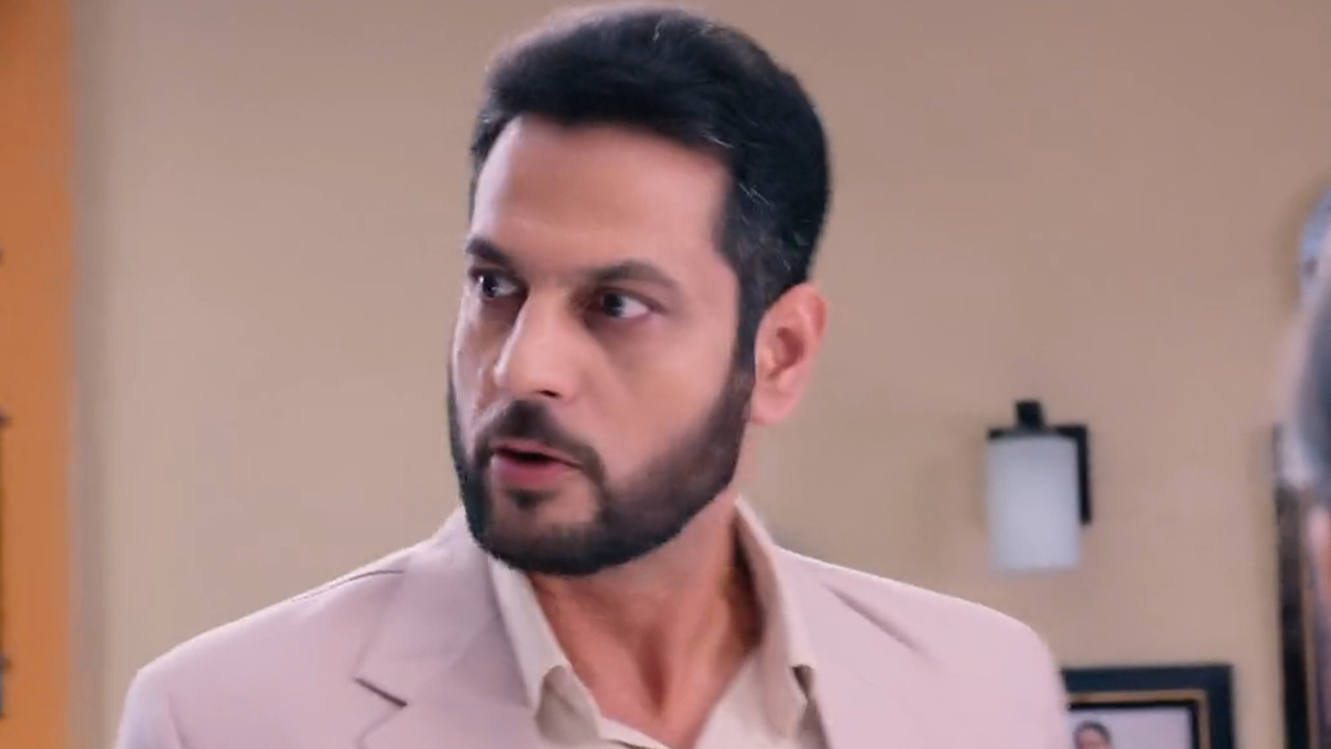 Mr & Mrs Parshuram Online