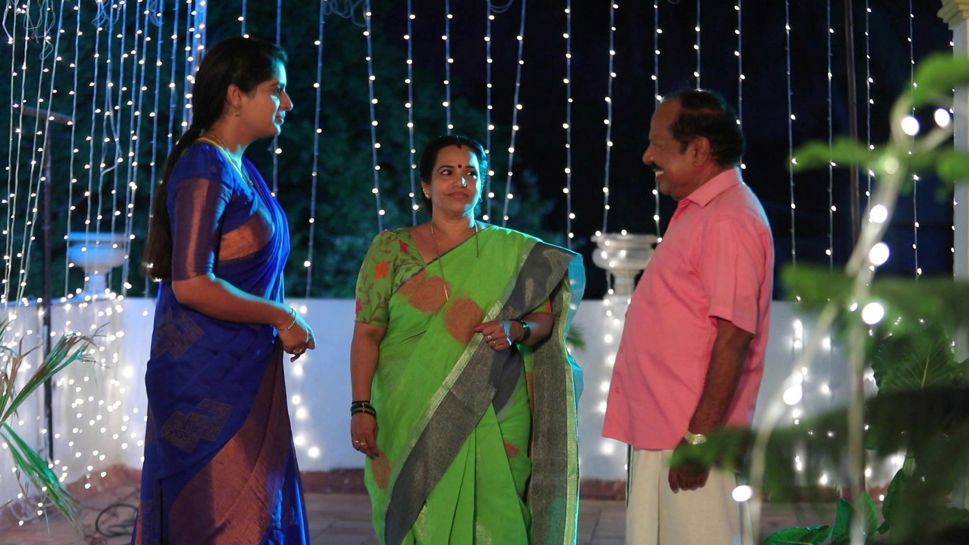 Dhanam - Ungalil Oruthi