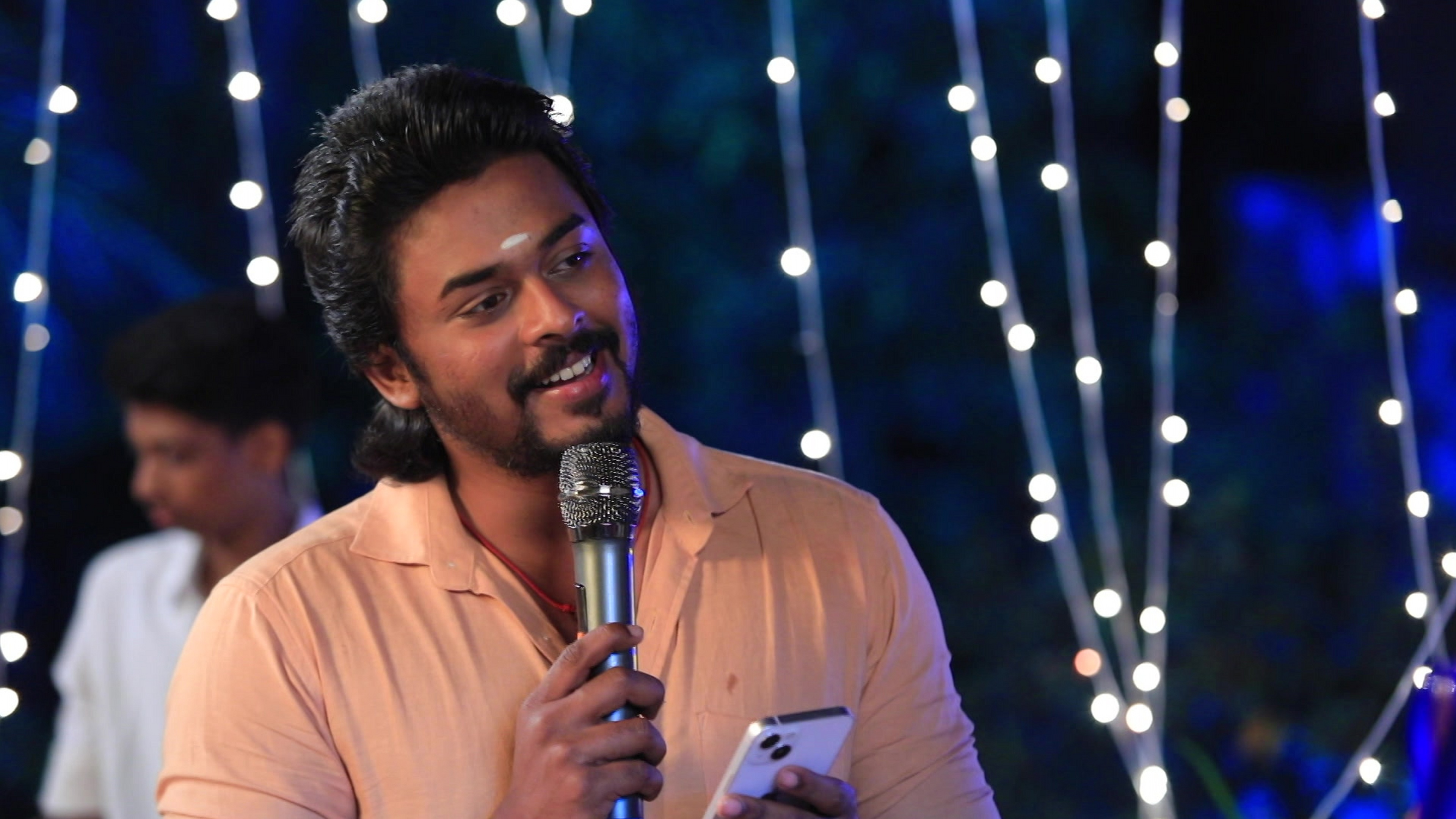 Dhanam - Ungalil Oruthi