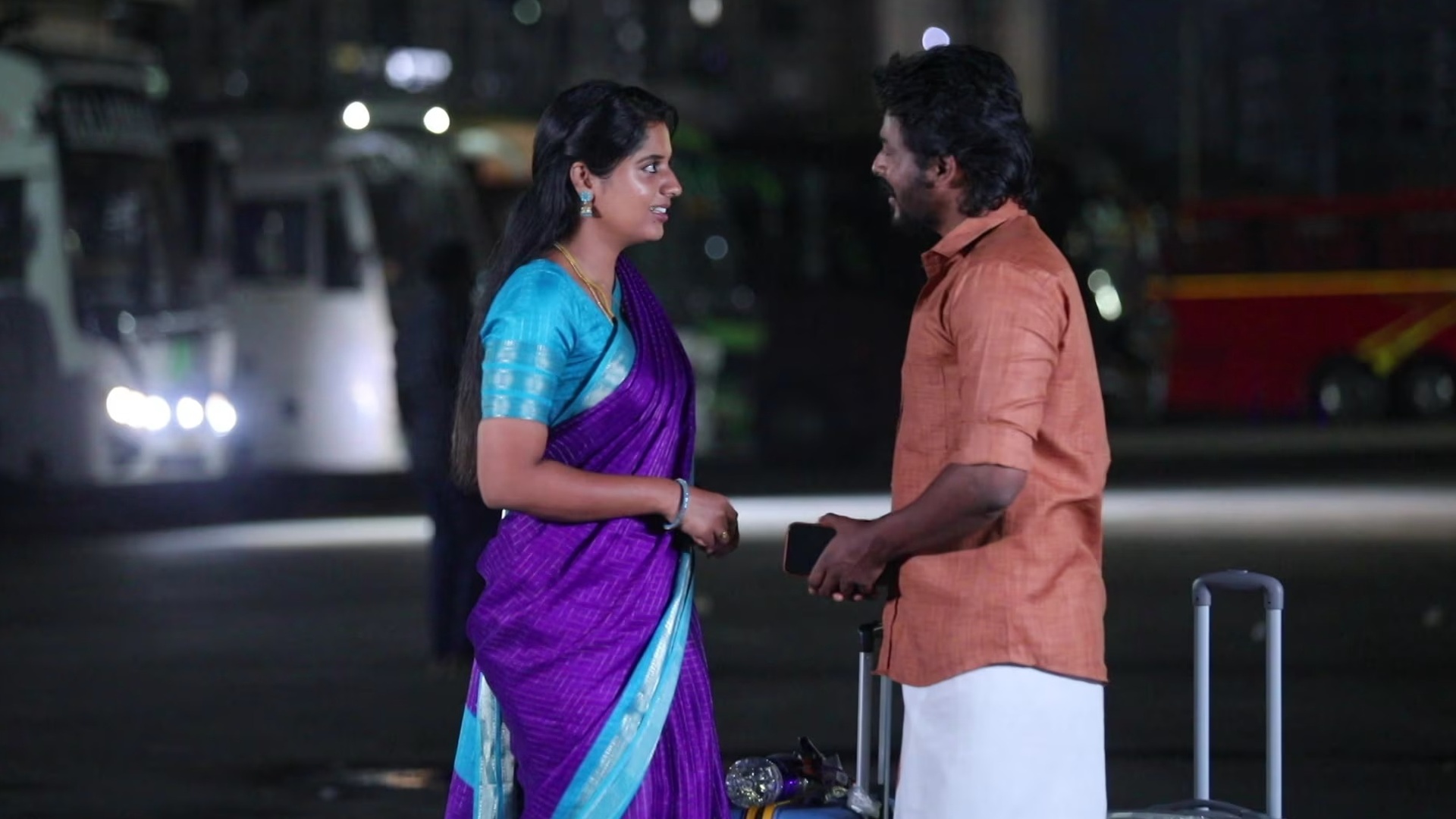 Dhanam - Ungalil Oruthi