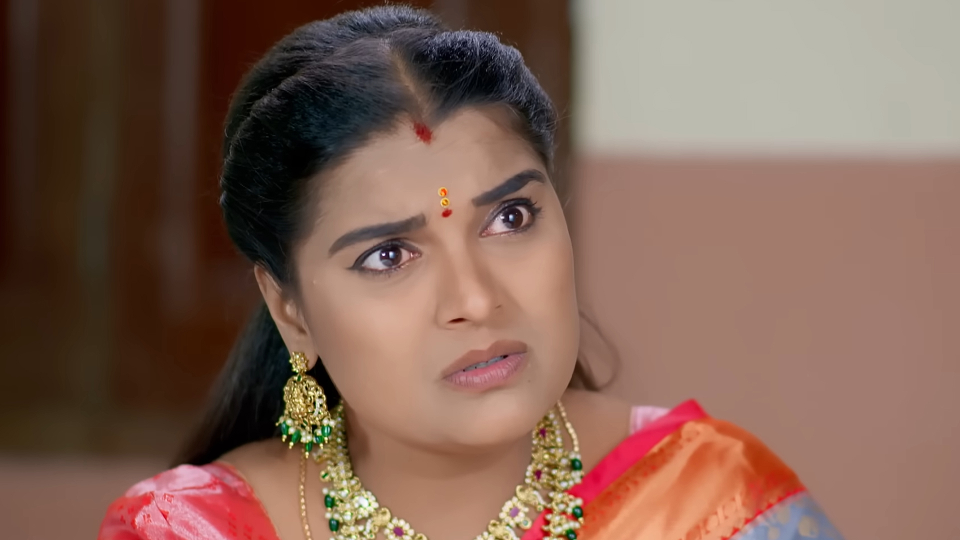 Andaala Rakshasi Online