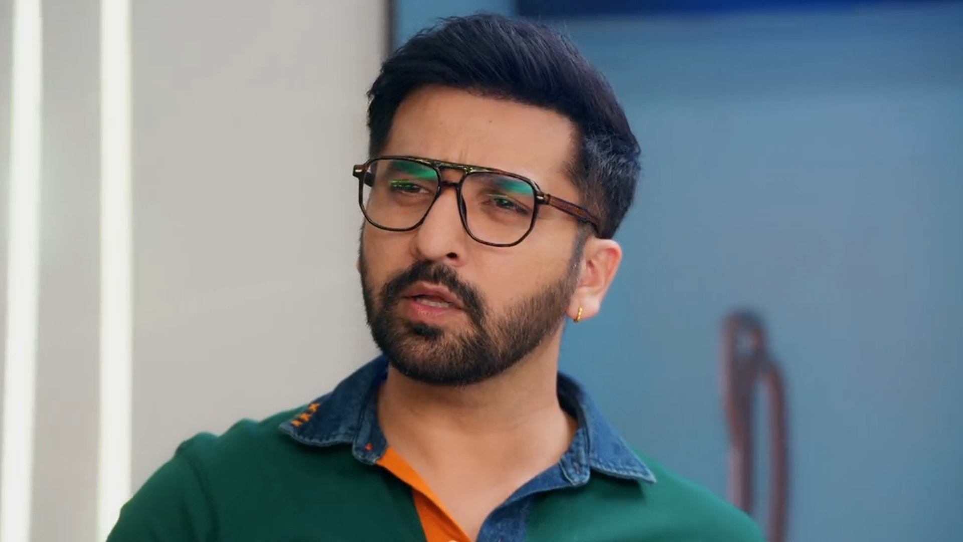 Udne Ki Aasha Online