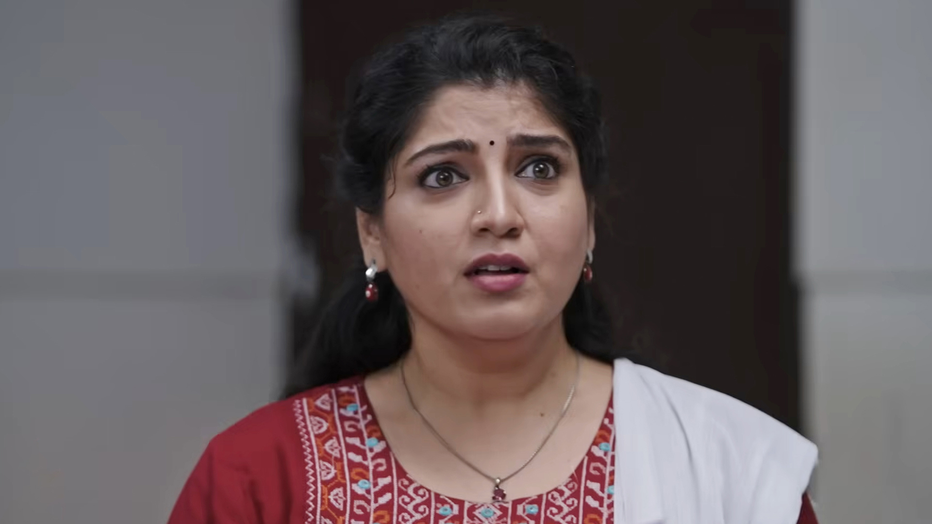 Kaathuvaakula Rendu Kaadhal