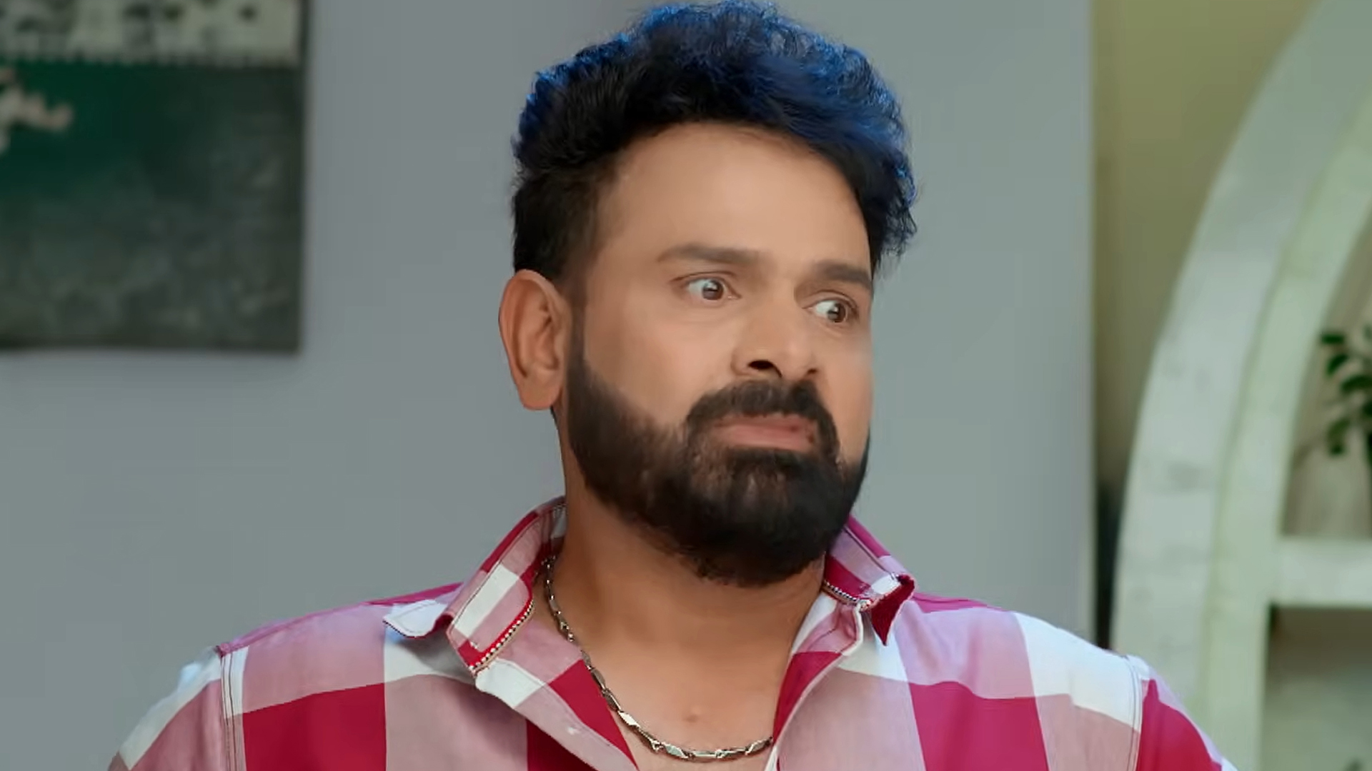 Andaala Rakshasi Online