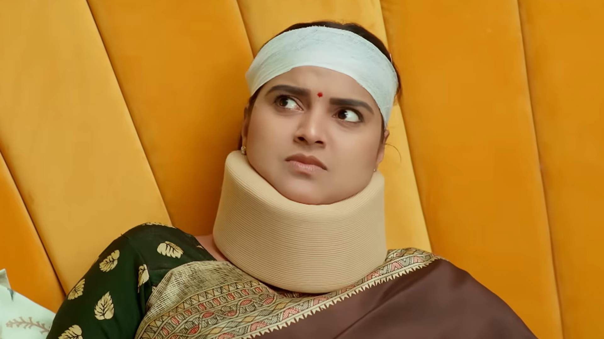 Andaala Rakshasi Online