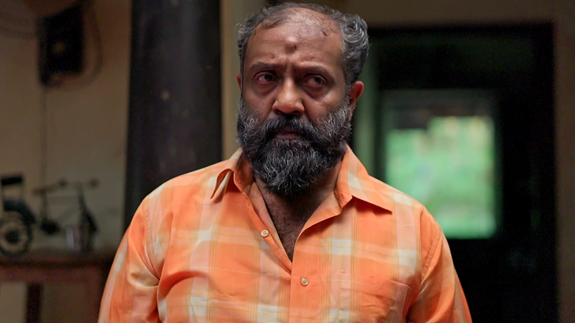 Kattathe Kilikoodu Online