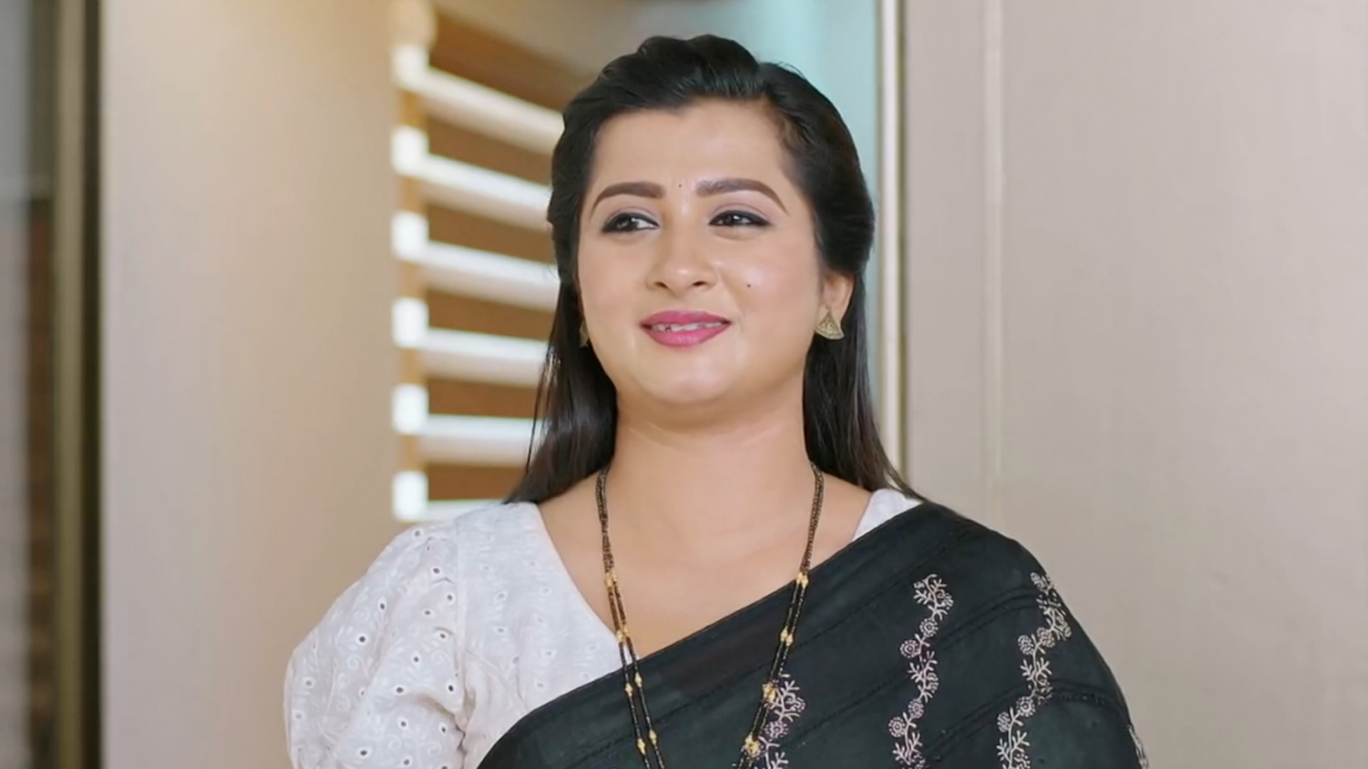 Sri Gandhada Gudi Online