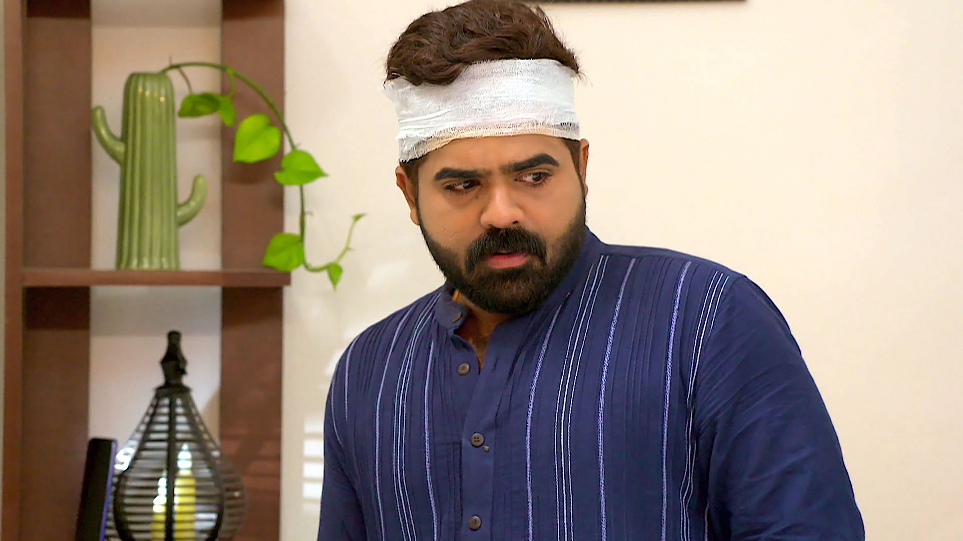 Thoovalsparsham Online