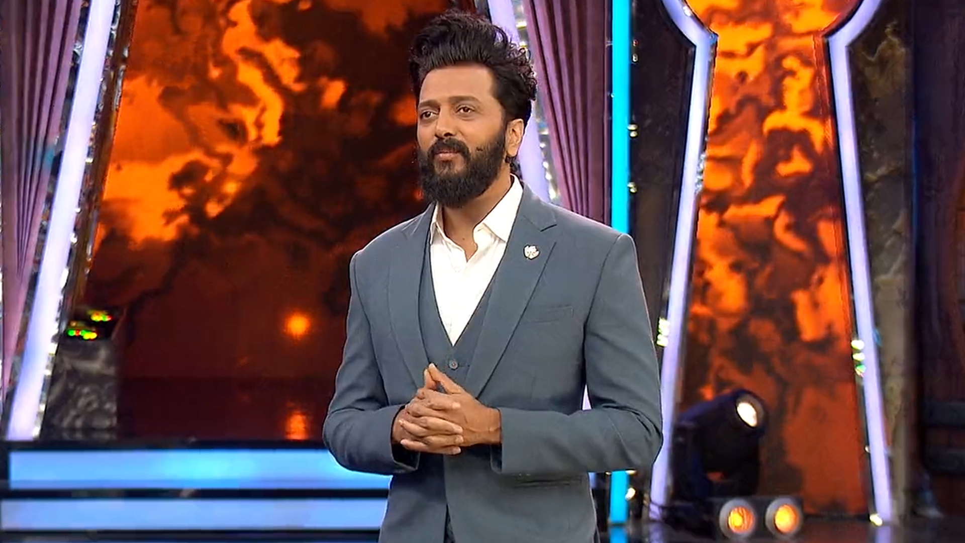 Bigg Boss Marathi Online