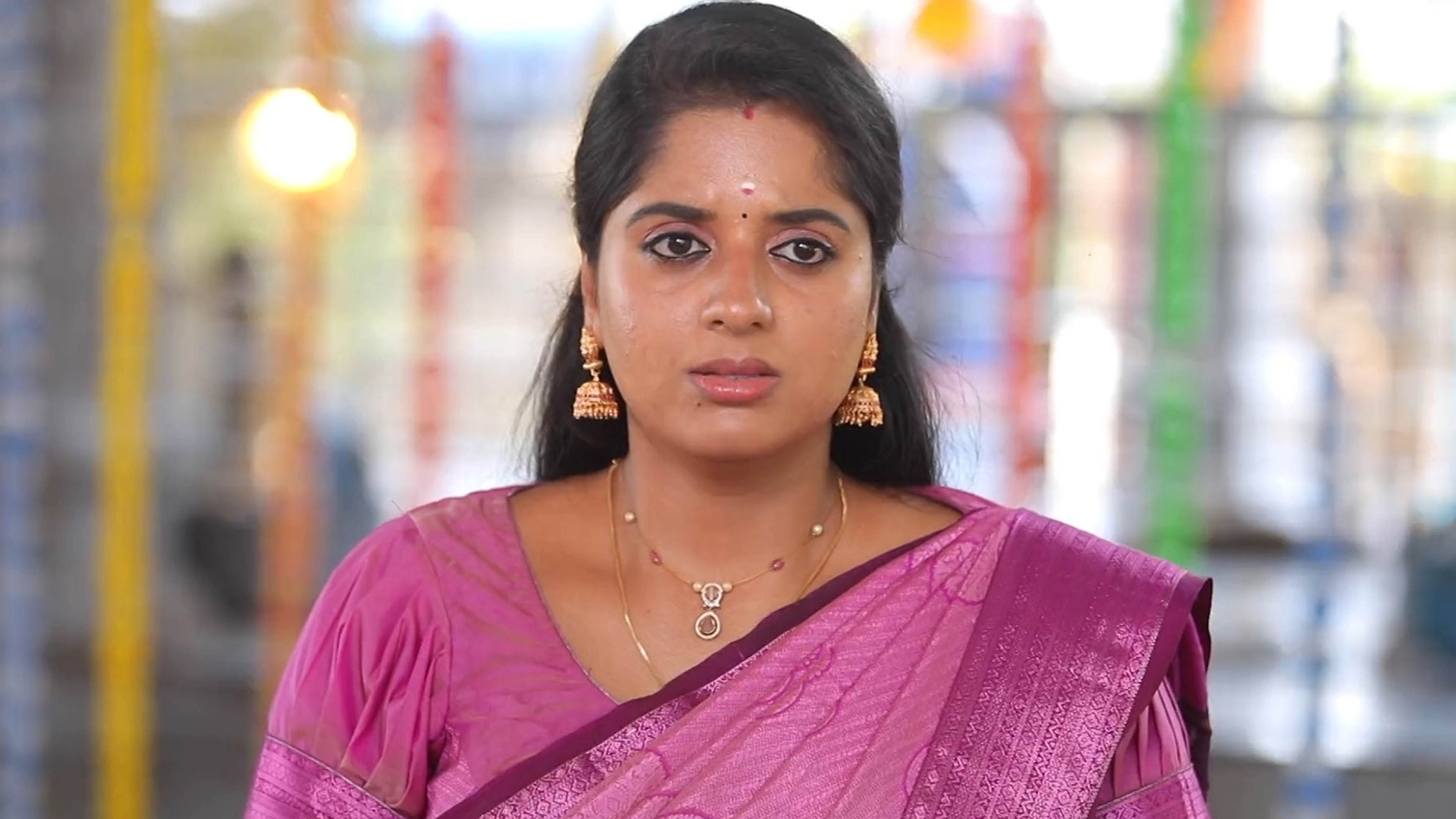 Dhanam - Ungalil Oruthi