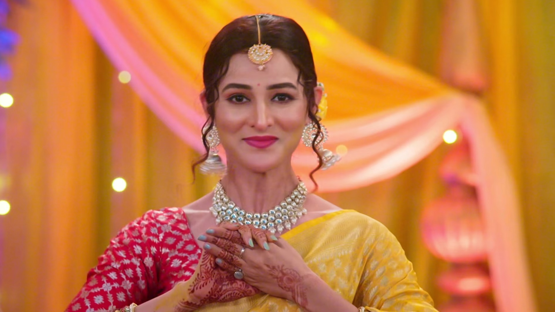 Aarti Anjali Awasthi Online