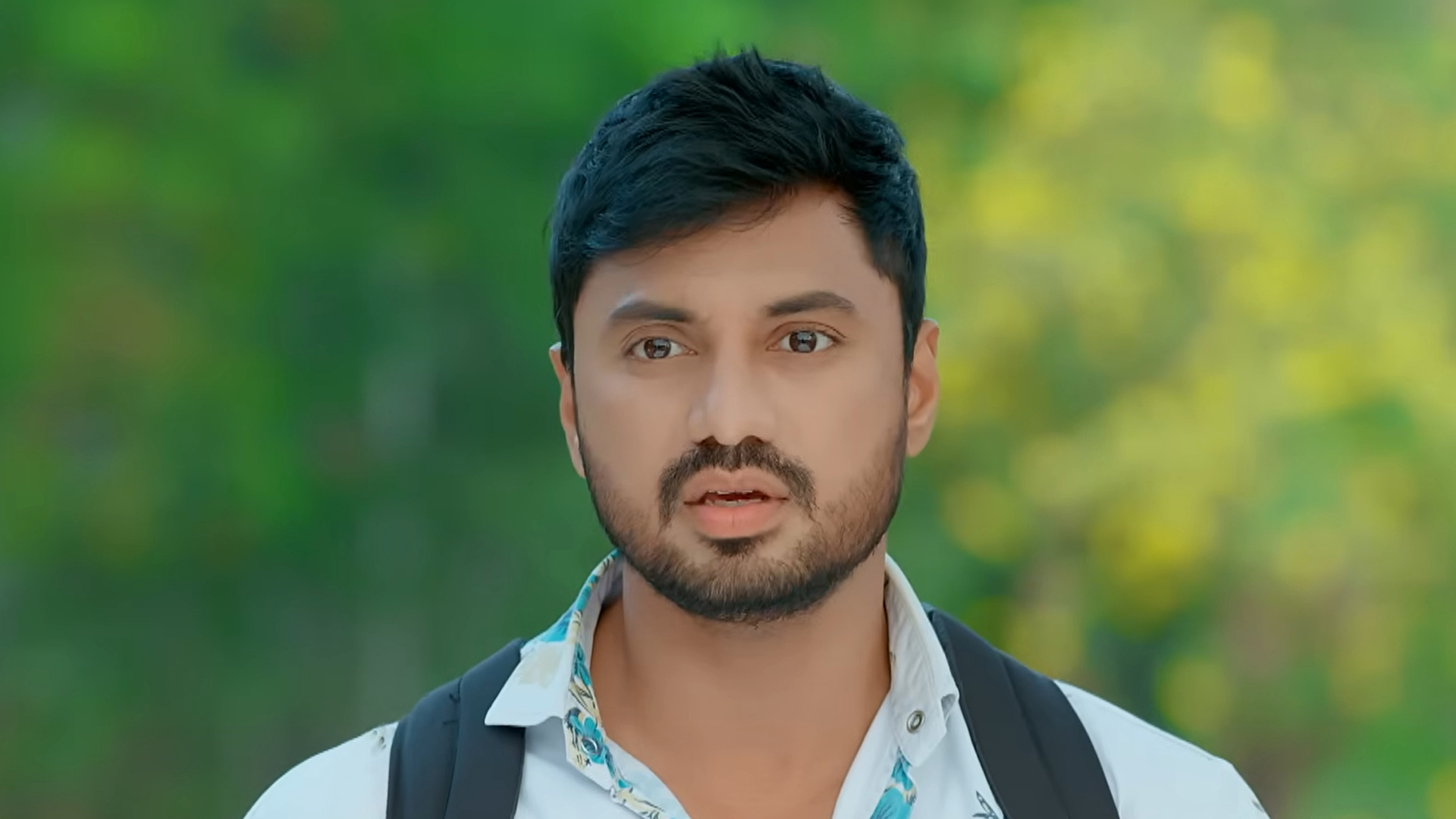 Andaala Rakshasi Online