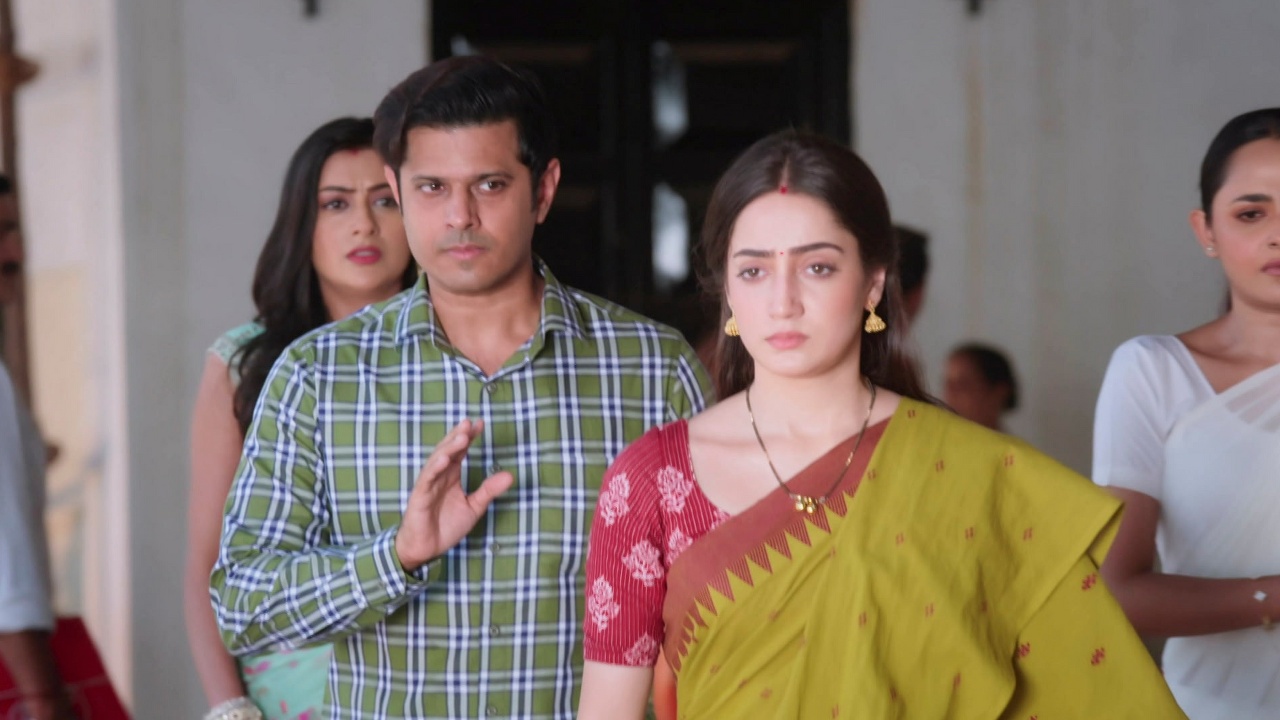 Mr & Mrs Parshuram Online