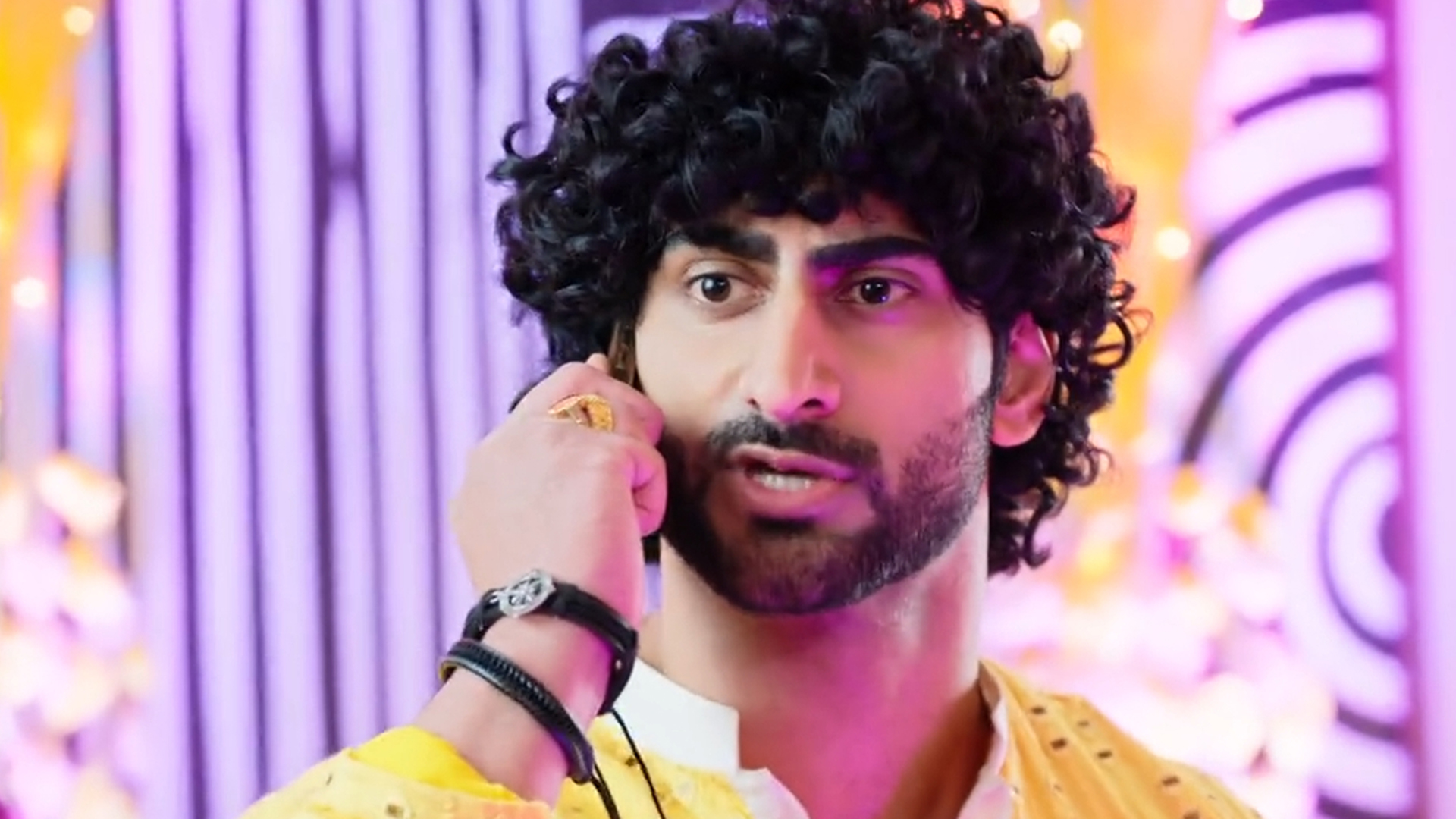 Mr & Mrs Parshuram Online