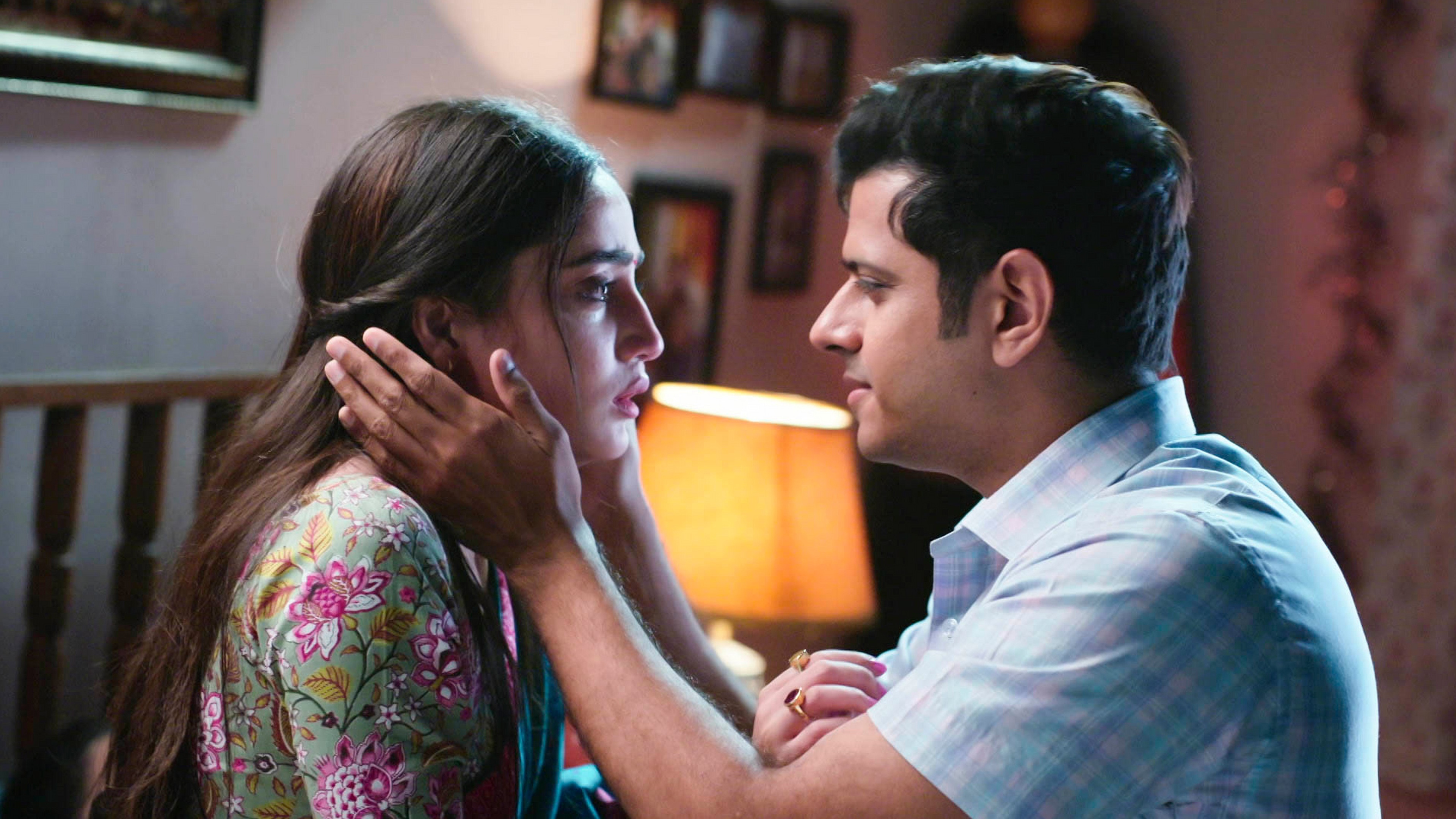 Mr & Mrs Parshuram Online