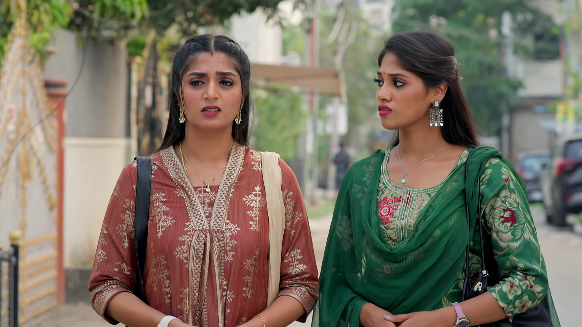 Gunde Ninda Gudigantalu Online