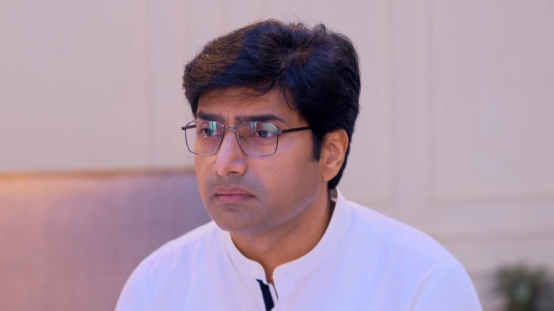 O Mor Dorodiya Online