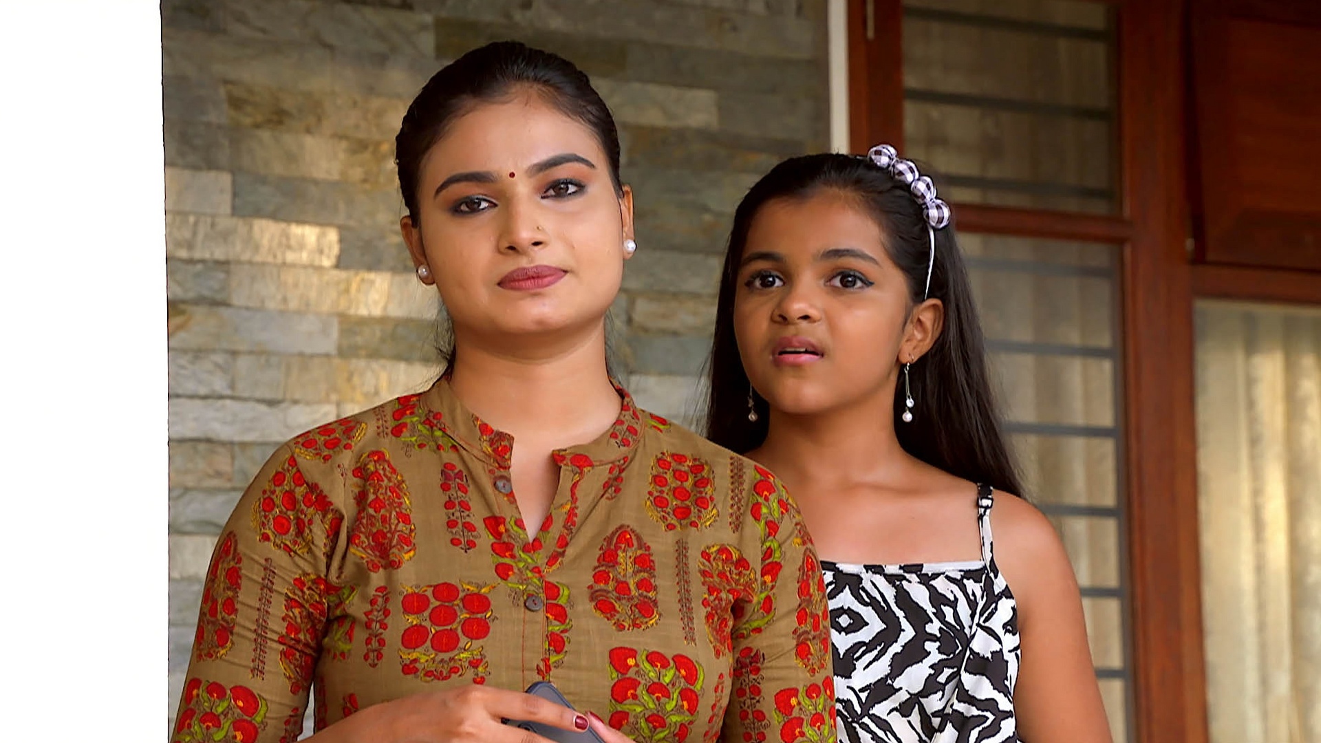 Thoovalsparsham Online