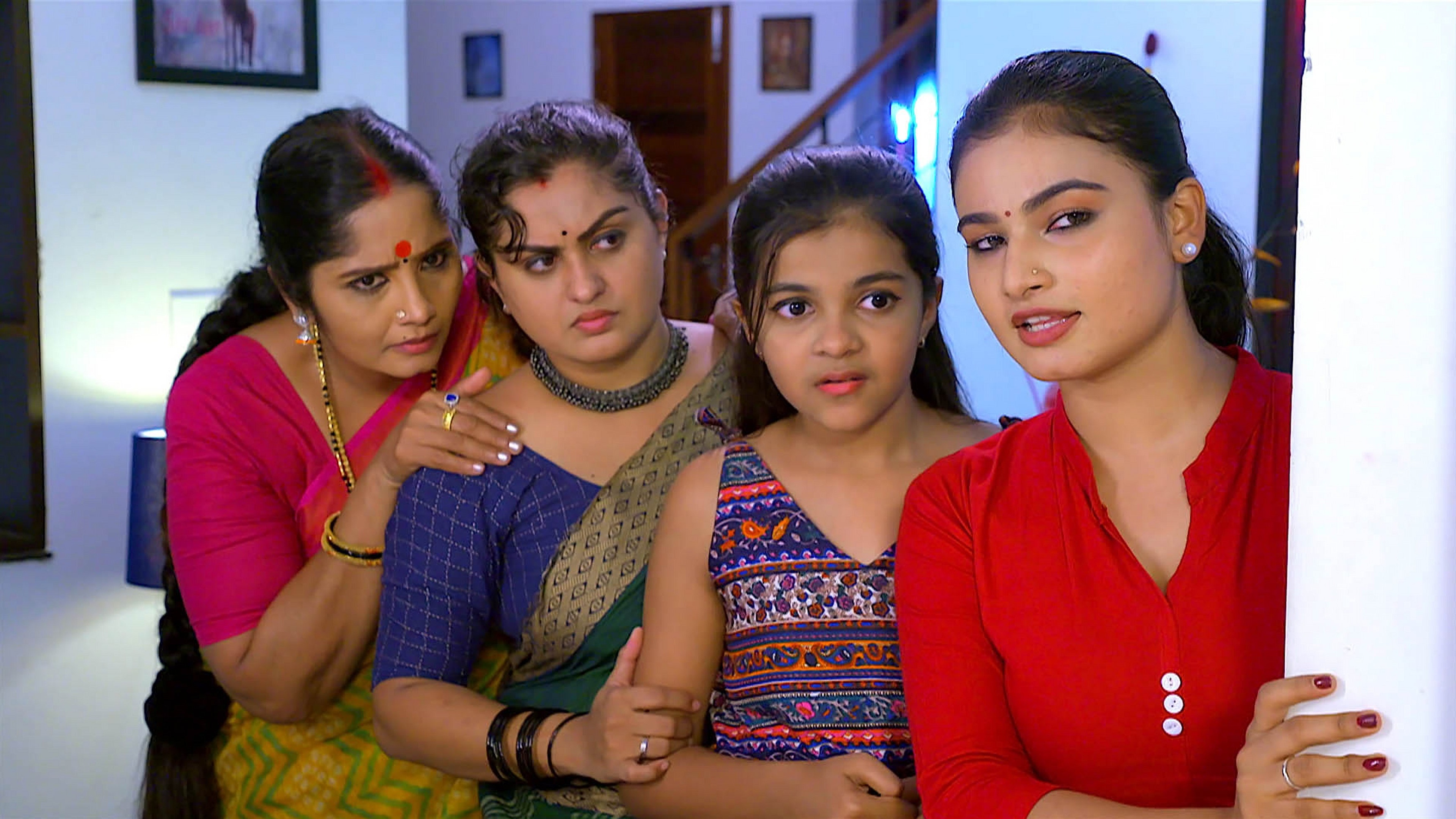 Thoovalsparsham Online