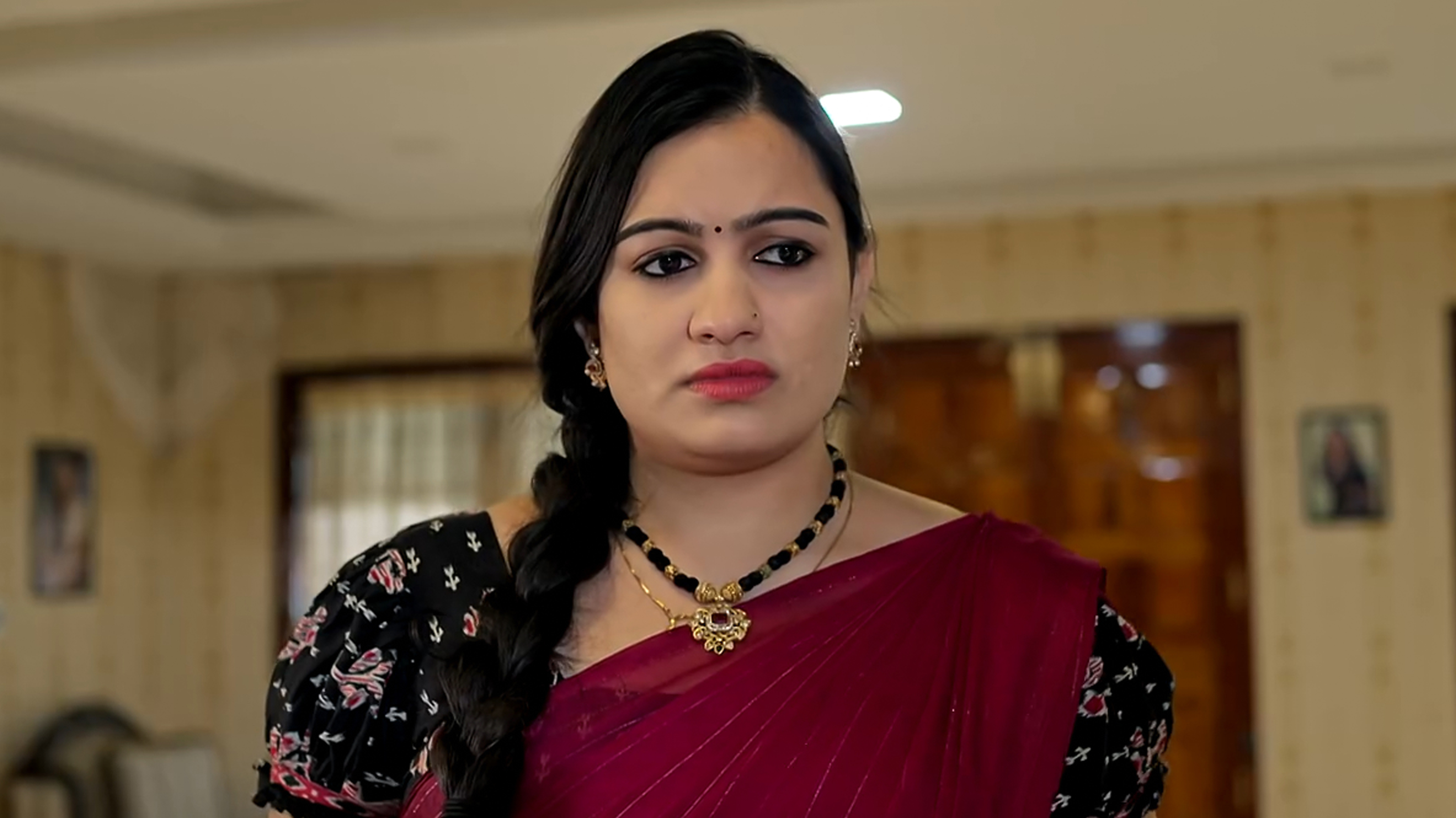 Kattathe Kilikoodu Online