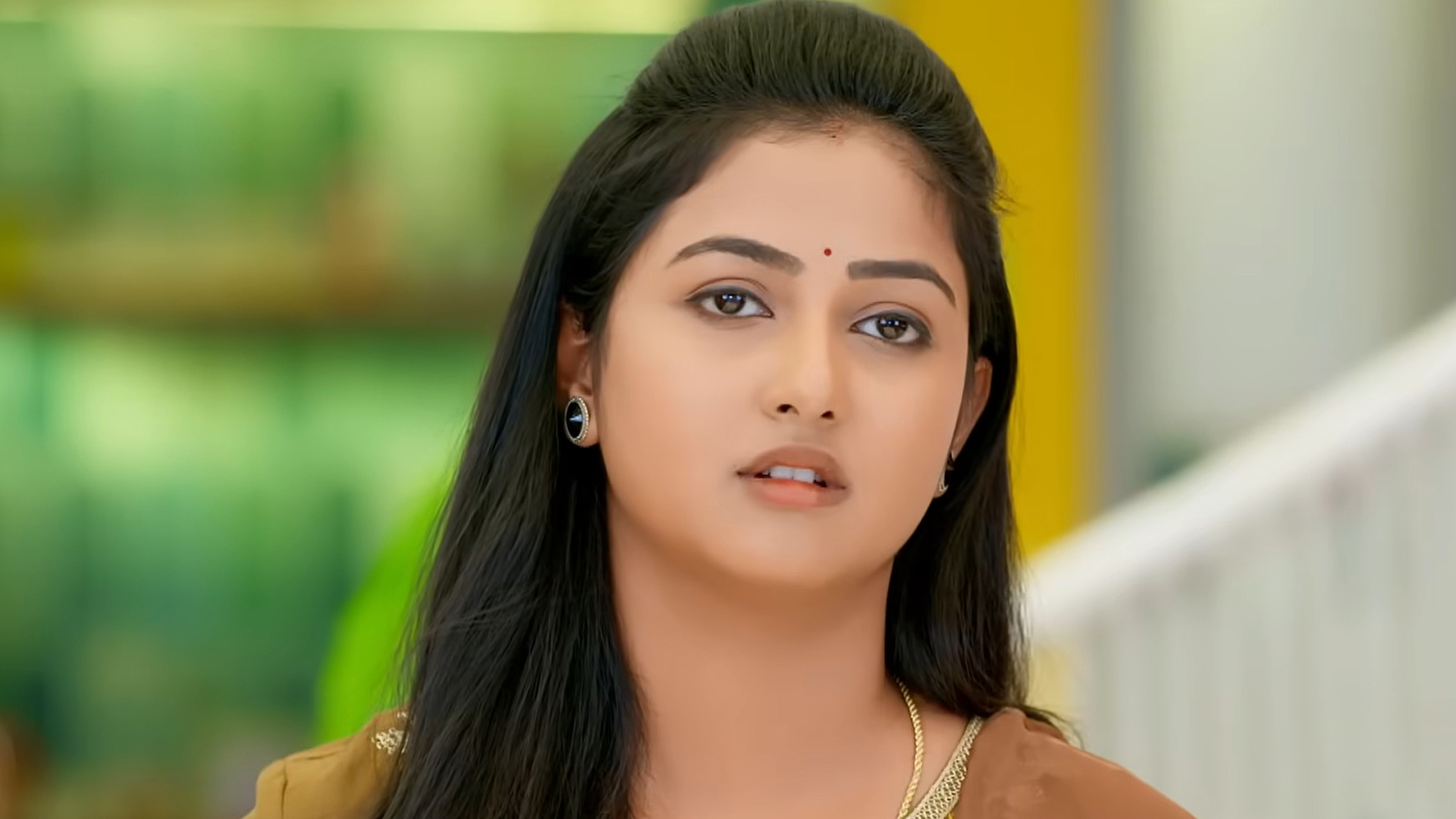 Andaala Rakshasi Online