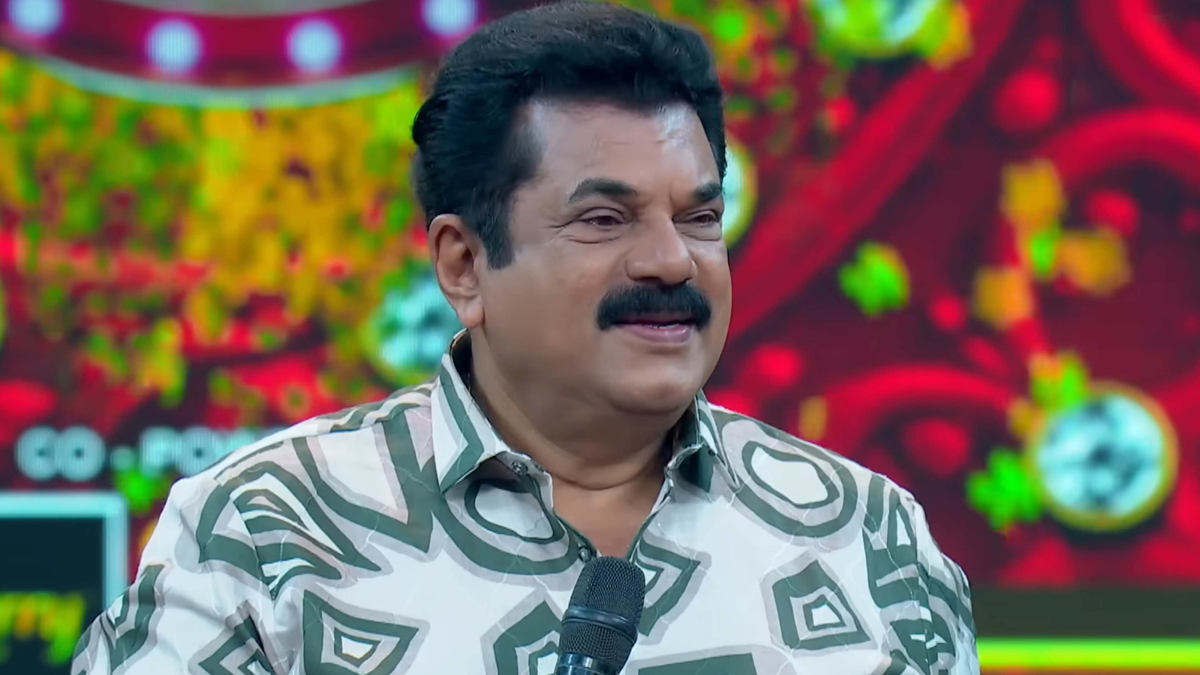 Flowers Comedy - Ithu Item Vere Online