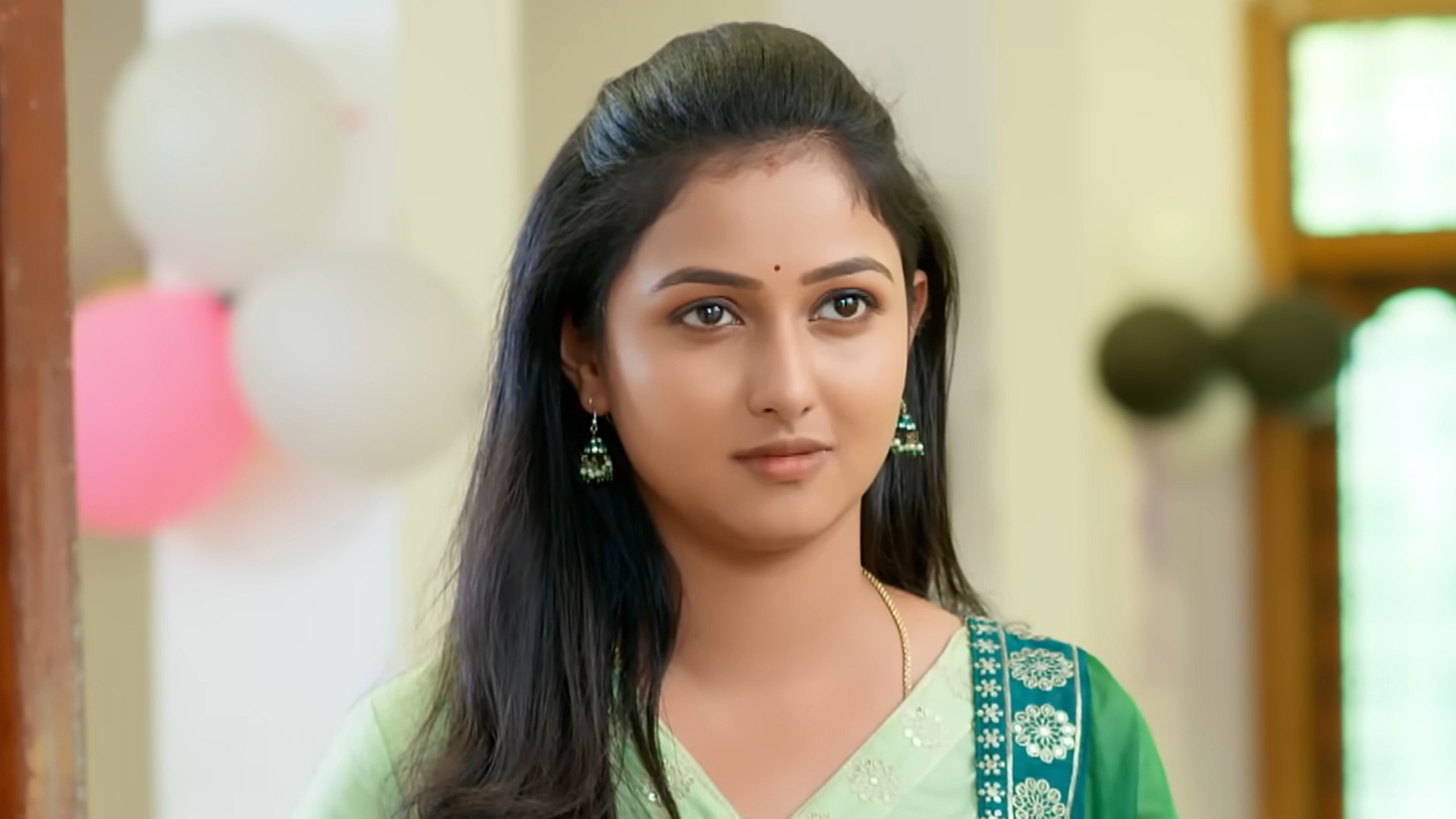 Andaala Rakshasi Online