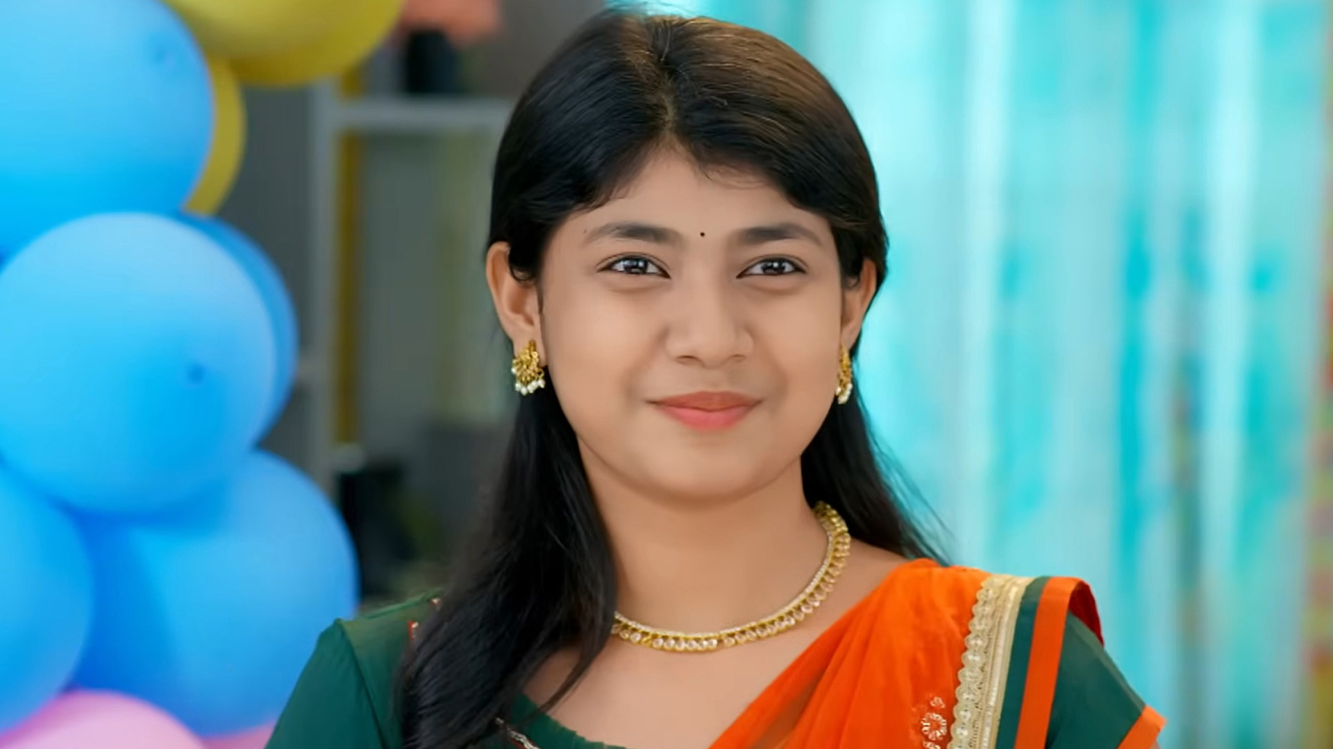 Andaala Rakshasi Online