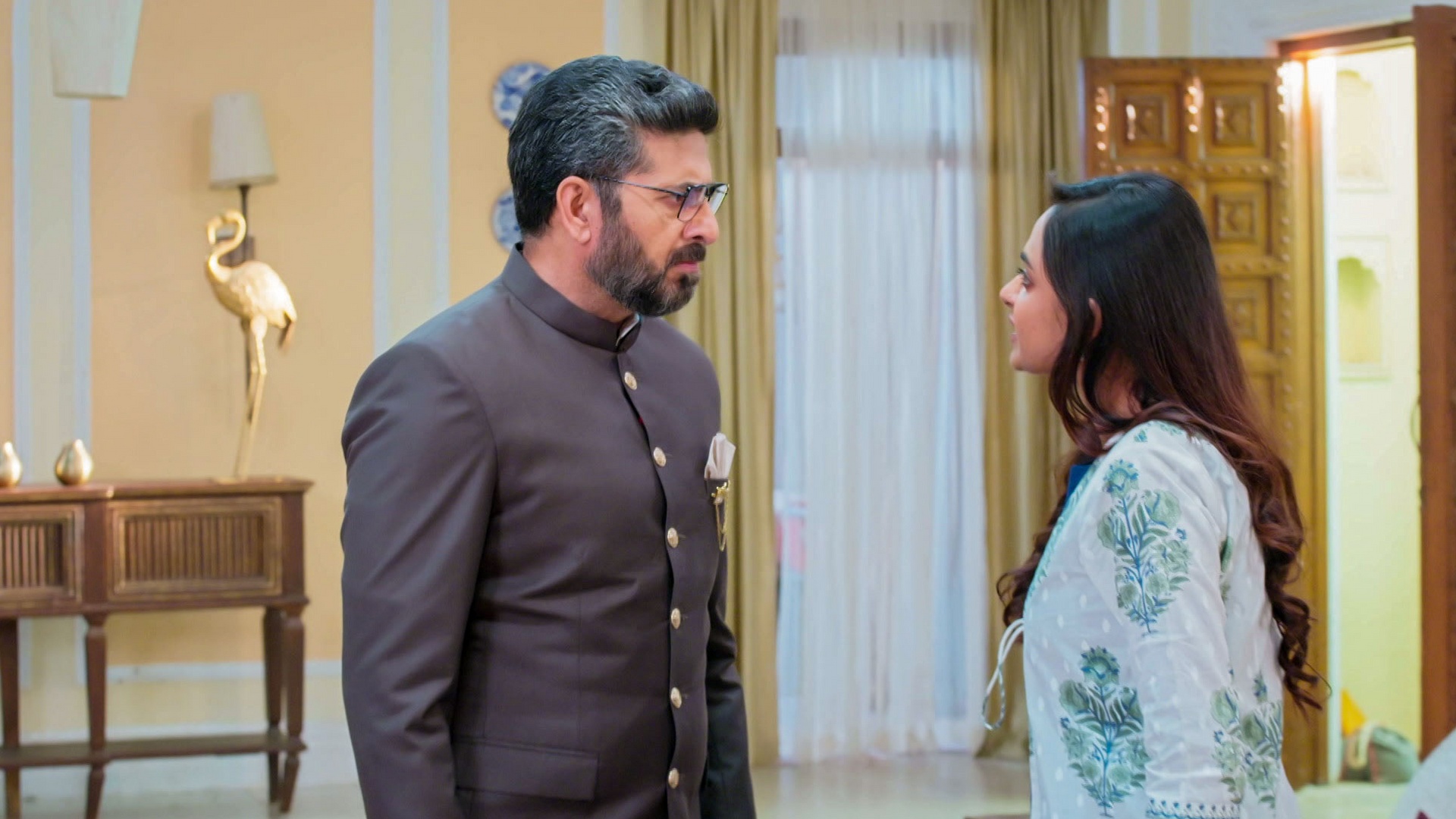 Mr & Mrs Parshuram Online