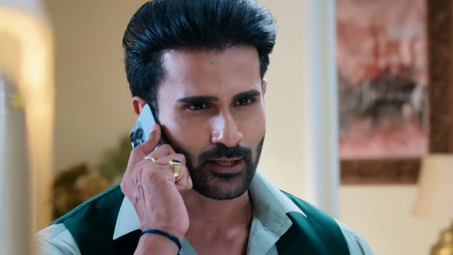 Mr & Mrs Parshuram Online