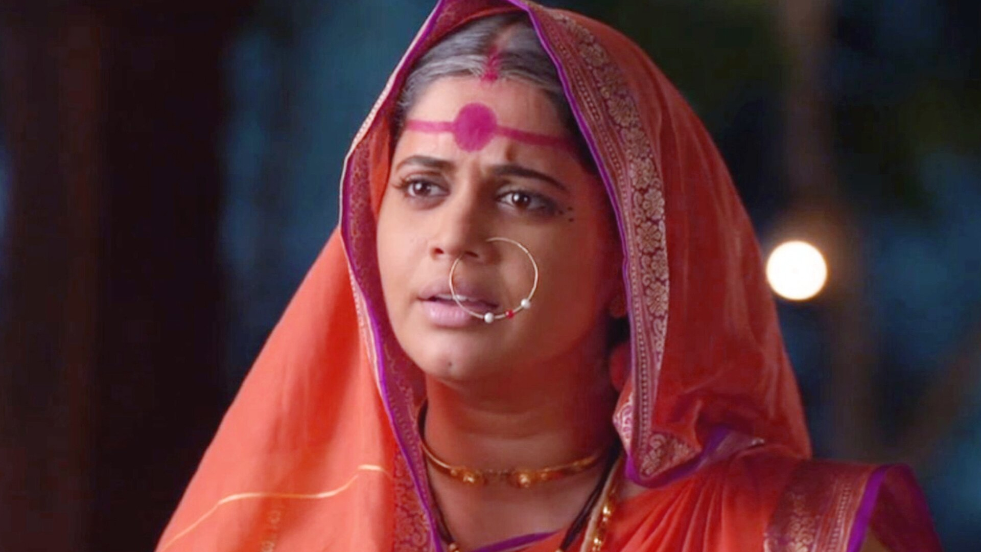 Pavada Purusha Online